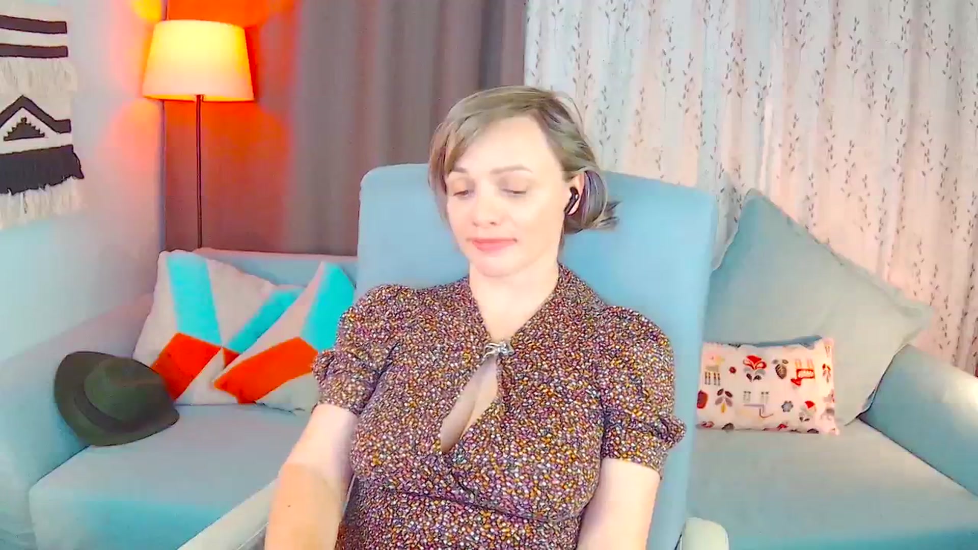Gallery image thumbnail from SweetDazzle's myfreecams stream on, 11/24/2025, 16:36 image 11 of 20