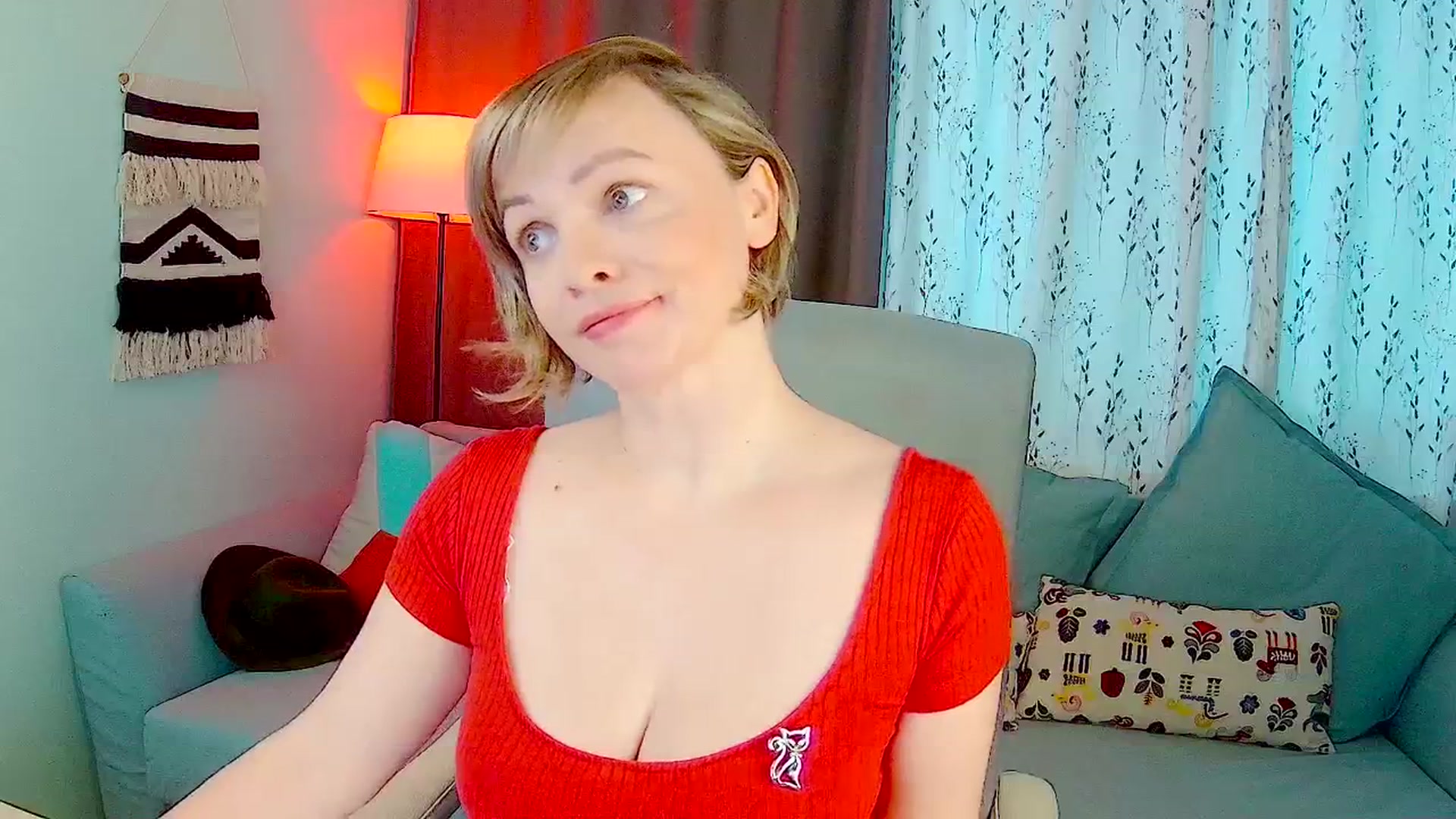 Gallery image thumbnail from SweetDazzle's myfreecams stream on, 11/26/2025, 09:34 image 3 of 20