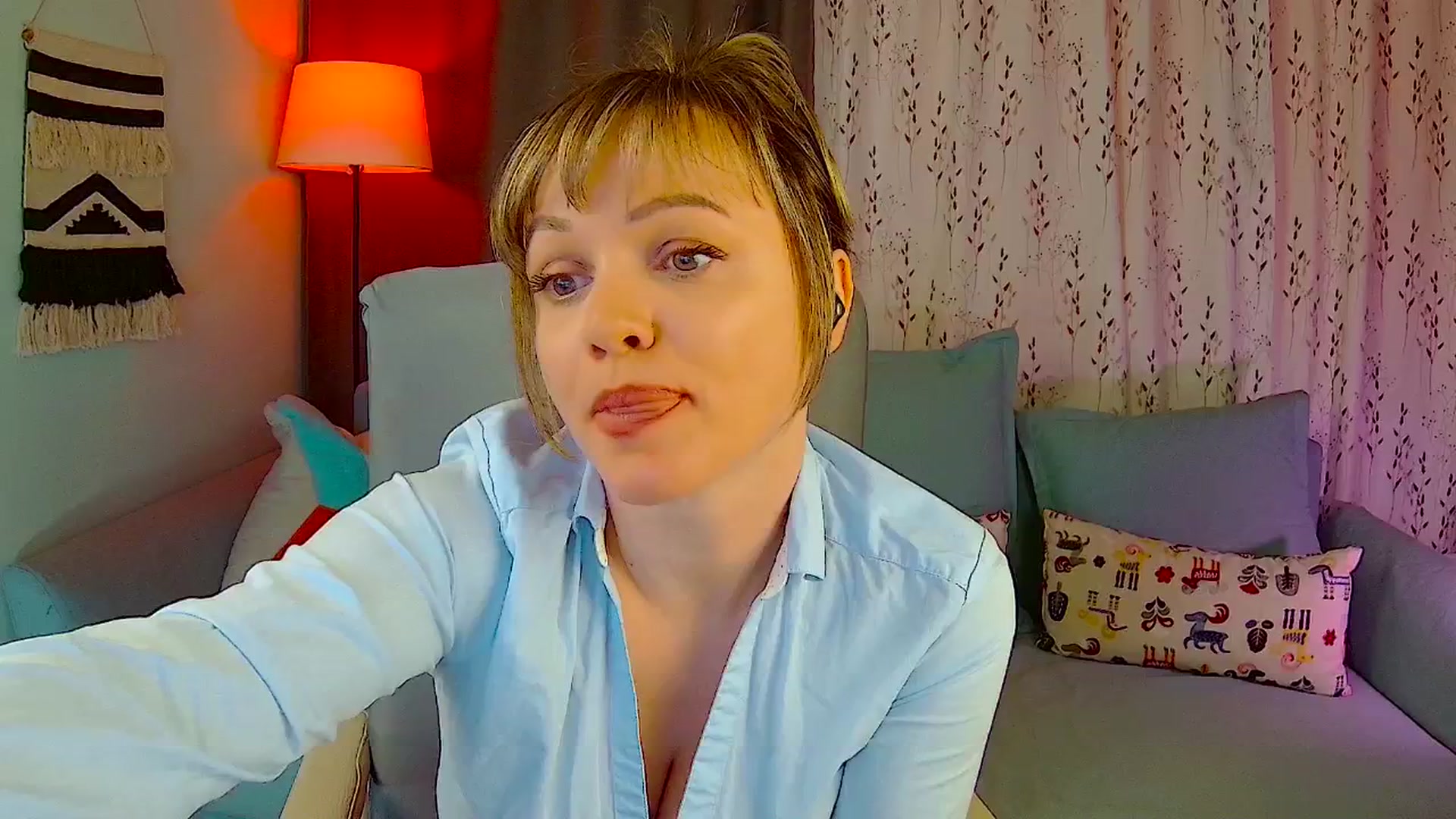 Gallery image thumbnail from SweetDazzle's myfreecams stream on, 03/26/2026, 11:04 image 8 of 20