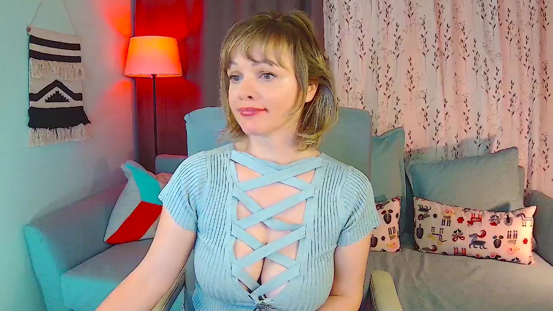 Gallery image thumbnail from SweetDazzle's myfreecams stream on, 04/03/2026, 14:16 image 1 of 20