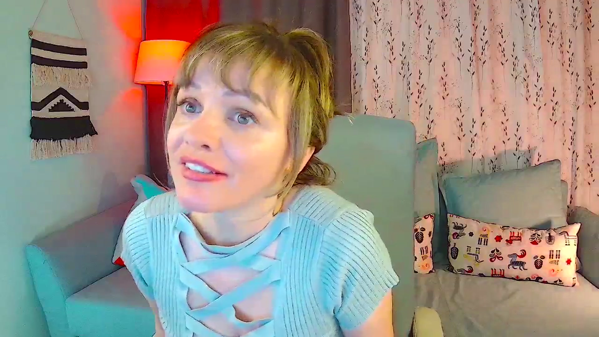 Gallery image thumbnail from SweetDazzle's myfreecams stream on, 04/03/2026, 14:16 image 6 of 20
