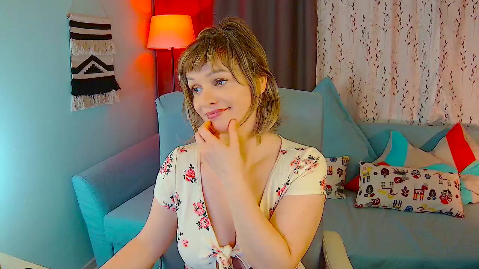 Gallery image thumbnail from SweetDazzle's myfreecams stream on, 04/30/2026, 13:05 image 18 of 20