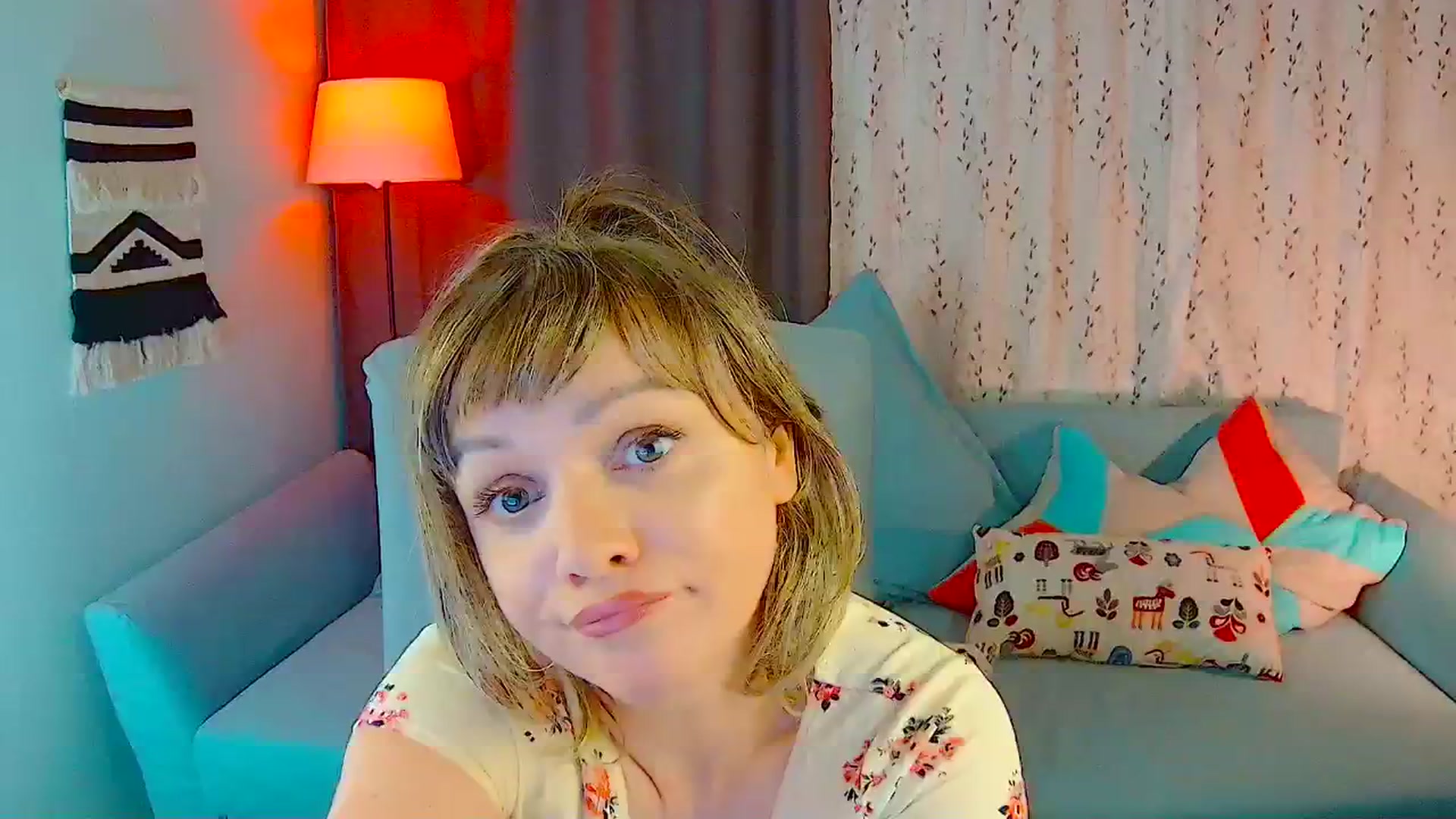 Gallery image thumbnail from SweetDazzle's myfreecams stream on, 04/30/2026, 14:22 image 2 of 20