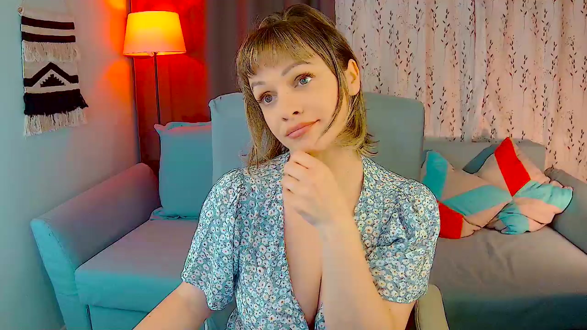 Gallery image thumbnail from SweetDazzle's myfreecams stream on, 05/07/2026, 09:32 image 13 of 20