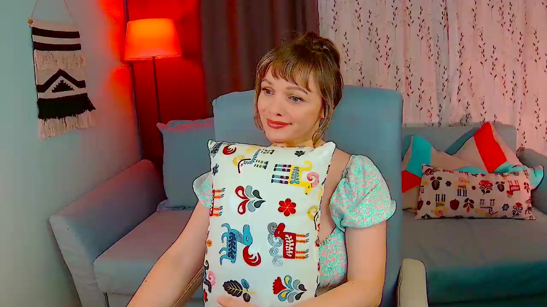 Gallery image thumbnail from SweetDazzle's myfreecams stream on, 05/18/2026, 08:38 image 11 of 20