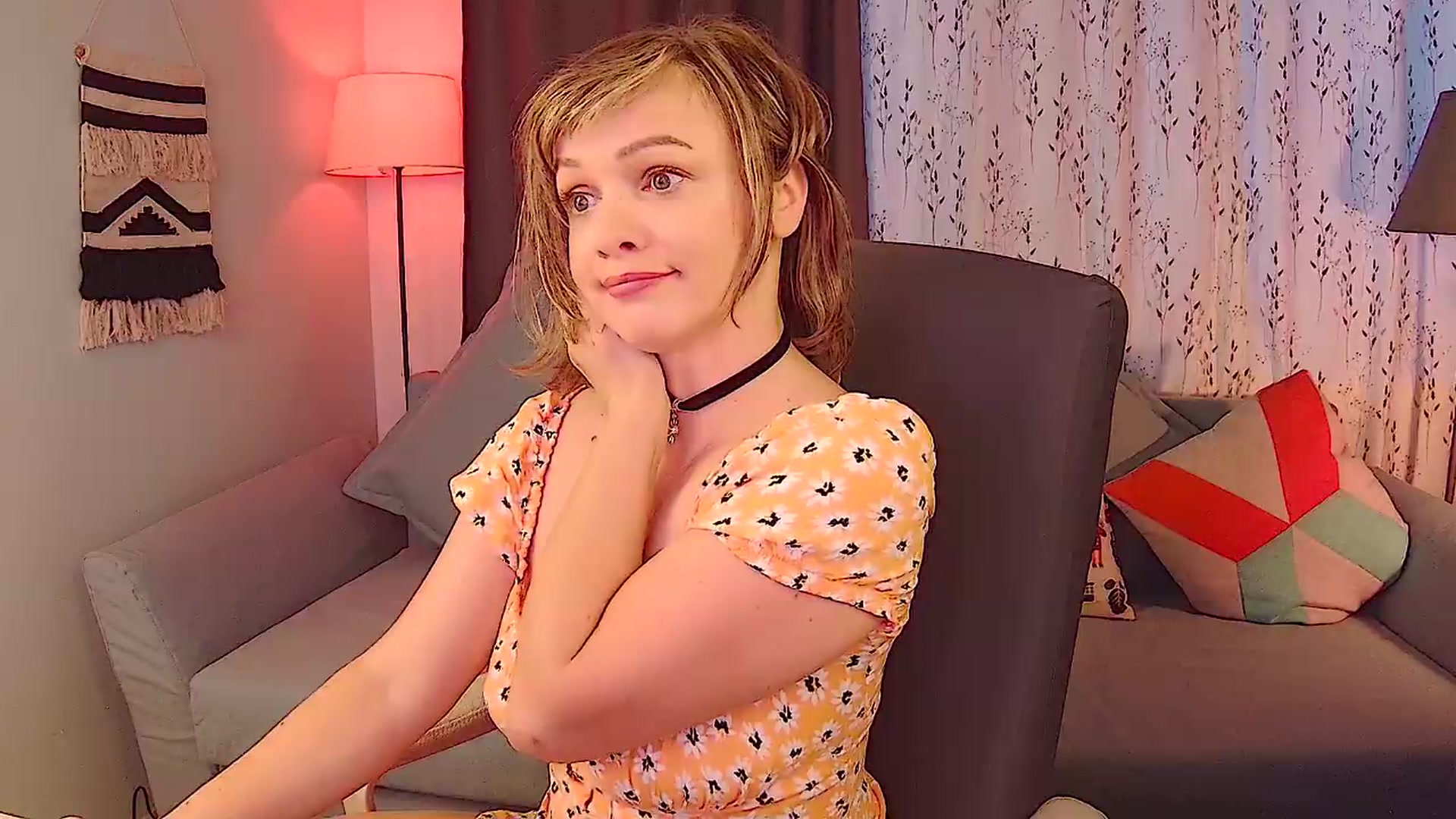 Gallery image thumbnail from SweetDazzle's myfreecams stream on, 08/06/2026, 11:08 image 15 of 20