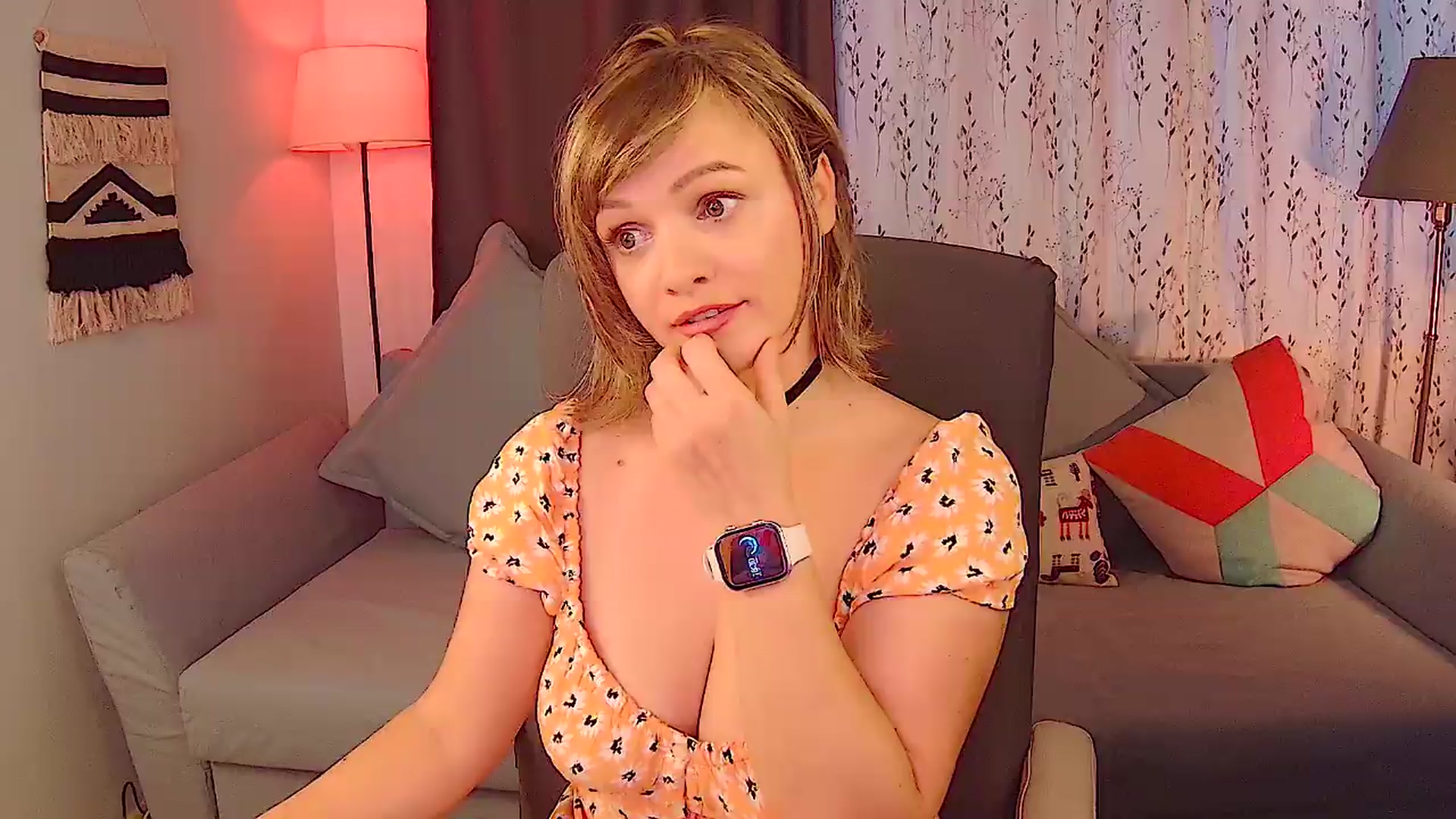 Gallery image thumbnail from SweetDazzle's myfreecams stream on, 08/06/2026, 16:17 image 1 of 20
