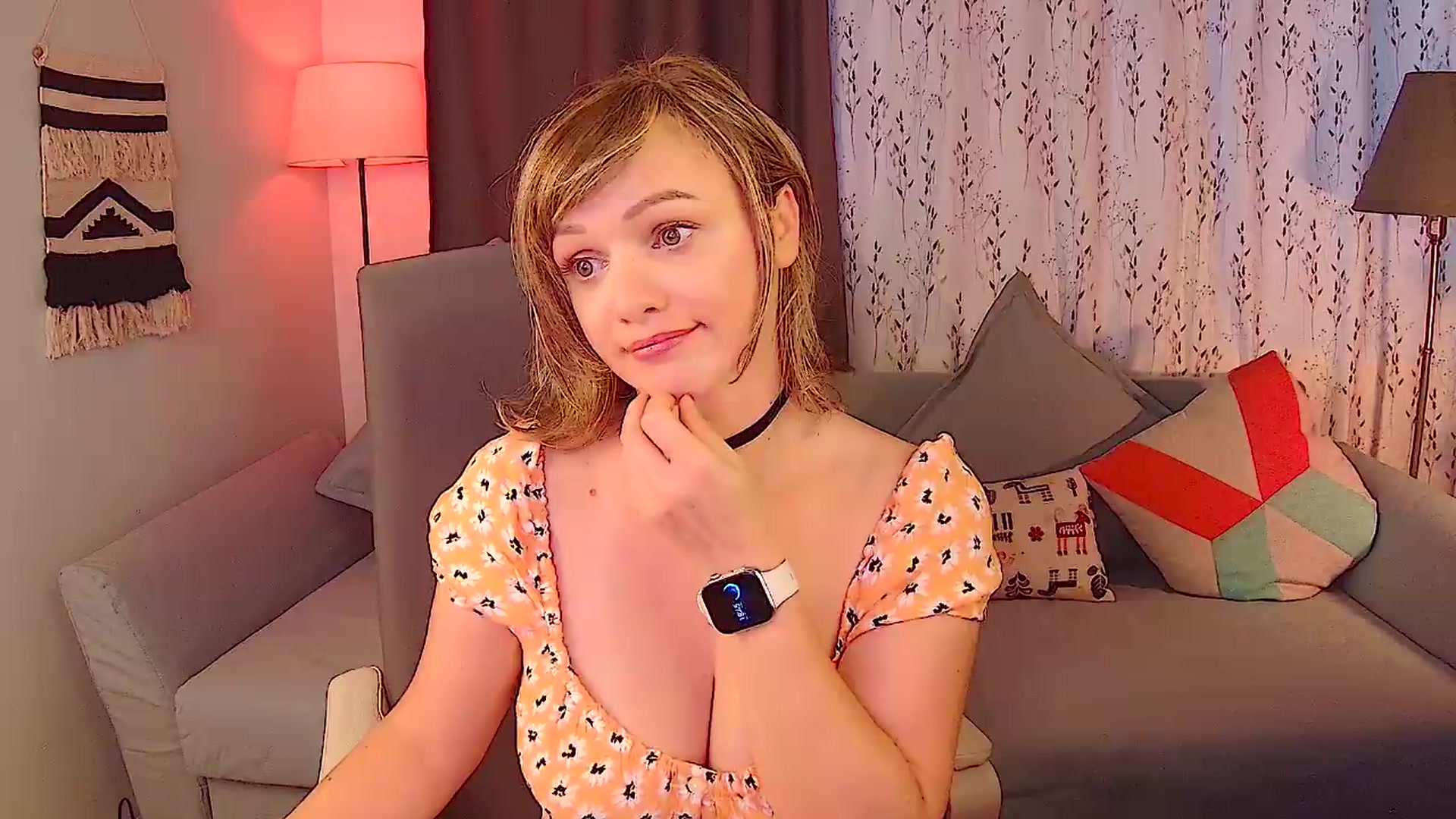 Gallery image thumbnail from SweetDazzle's myfreecams stream on, 08/06/2026, 16:17 image 8 of 20