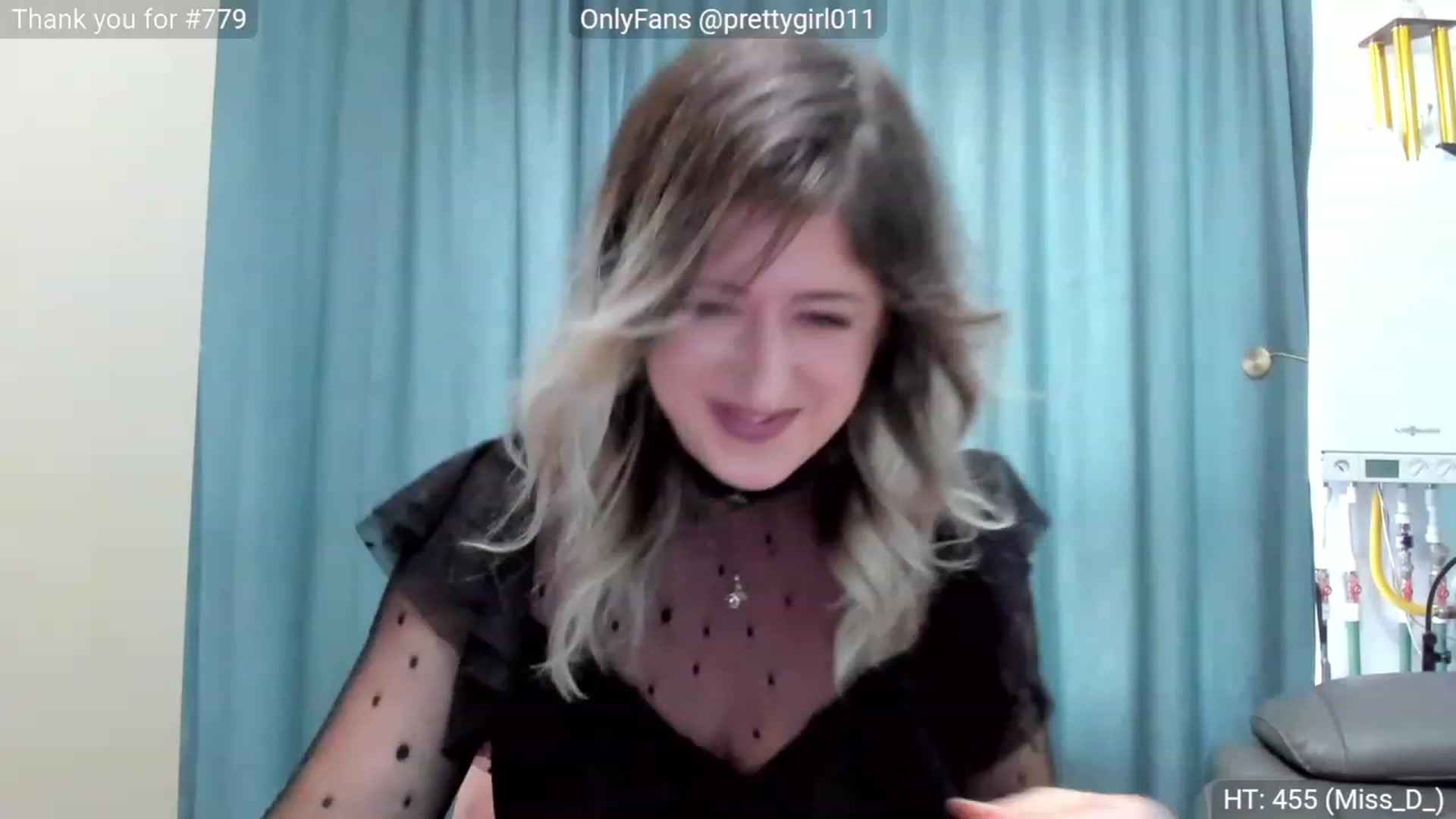 Gallery image thumbnail from SweetDelia_'s myfreecams stream on, 11/18/2022, 14:04 image 7 of 20
