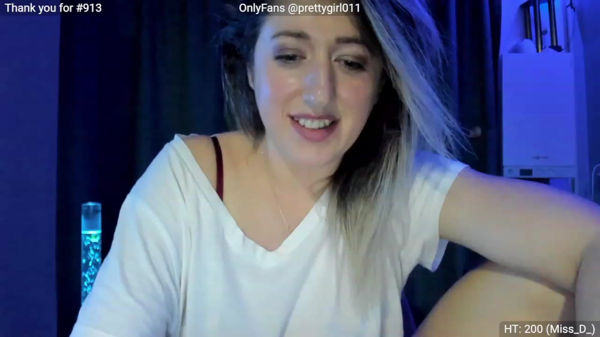 Gallery image thumbnail from SweetDelia_'s myfreecams stream on, 11/23/2022, 20:38 image 16 of 20