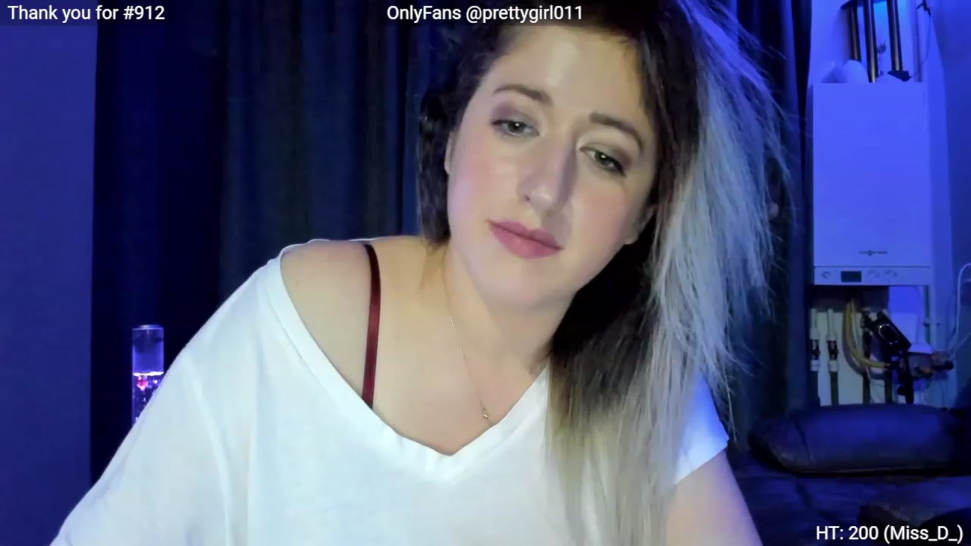 Gallery image thumbnail from SweetDelia_'s myfreecams stream on, 11/23/2022, 20:38 image 13 of 20