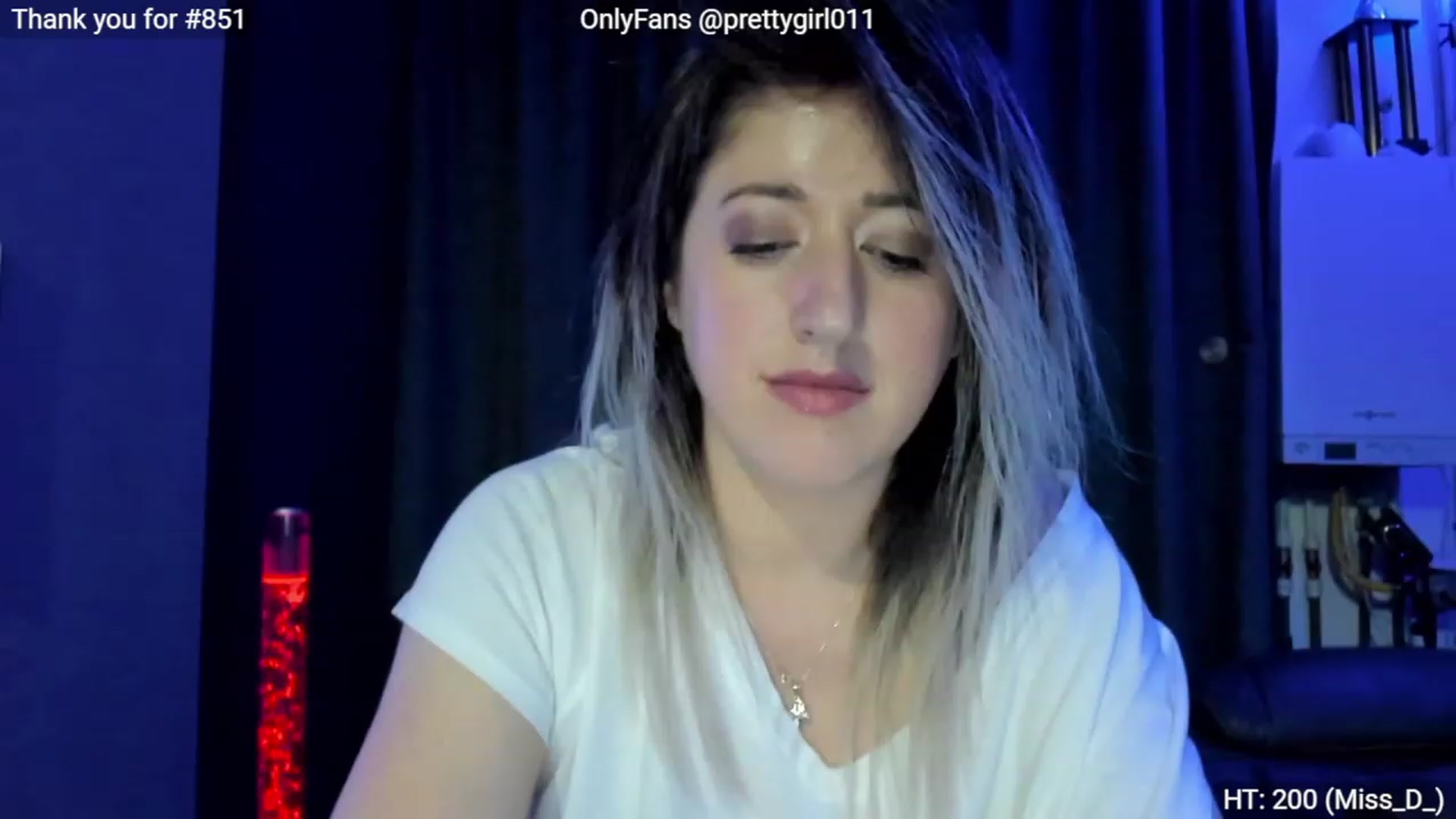 Gallery image thumbnail from SweetDelia_'s myfreecams stream on, 11/23/2022, 23:36 image 9 of 20