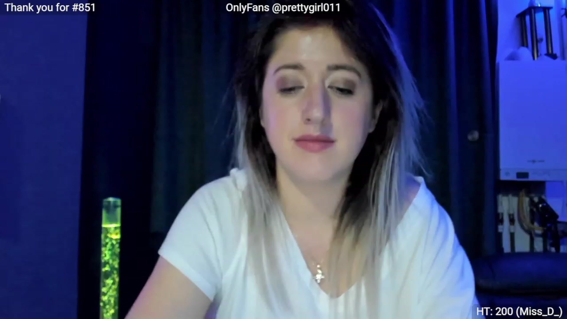 Gallery image thumbnail from SweetDelia_'s myfreecams stream on, 11/23/2022, 23:36 image 13 of 20