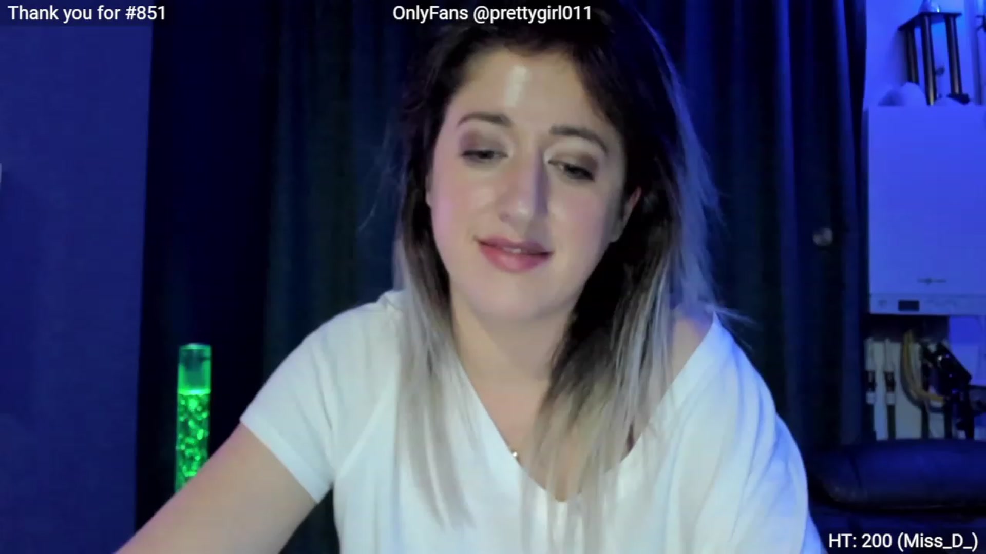 Gallery image thumbnail from SweetDelia_'s myfreecams stream on, 11/23/2022, 23:36 image 11 of 20