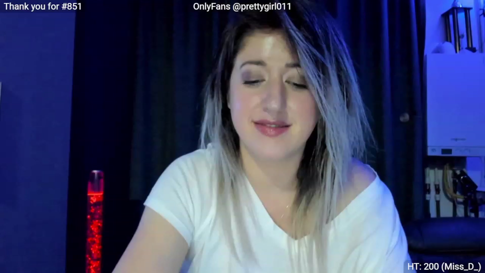 Gallery image thumbnail from SweetDelia_'s myfreecams stream on, 11/23/2022, 23:36 image 7 of 20
