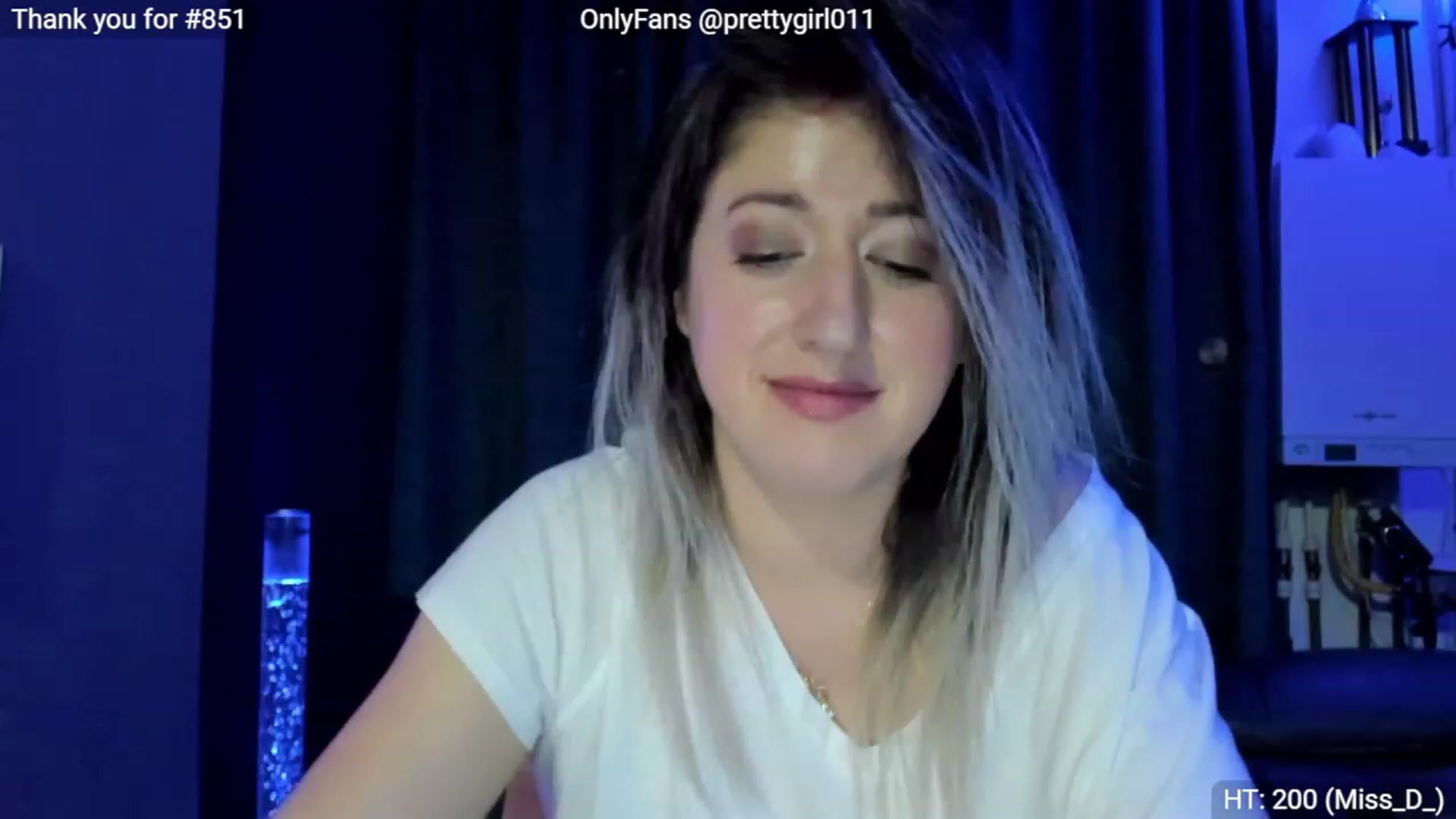 Gallery image thumbnail from SweetDelia_'s myfreecams stream on, 11/23/2022, 23:36 image 8 of 20