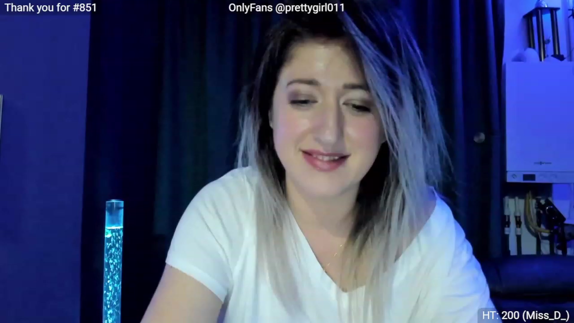 Gallery image thumbnail from SweetDelia_'s myfreecams stream on, 11/23/2022, 23:36 image 3 of 20