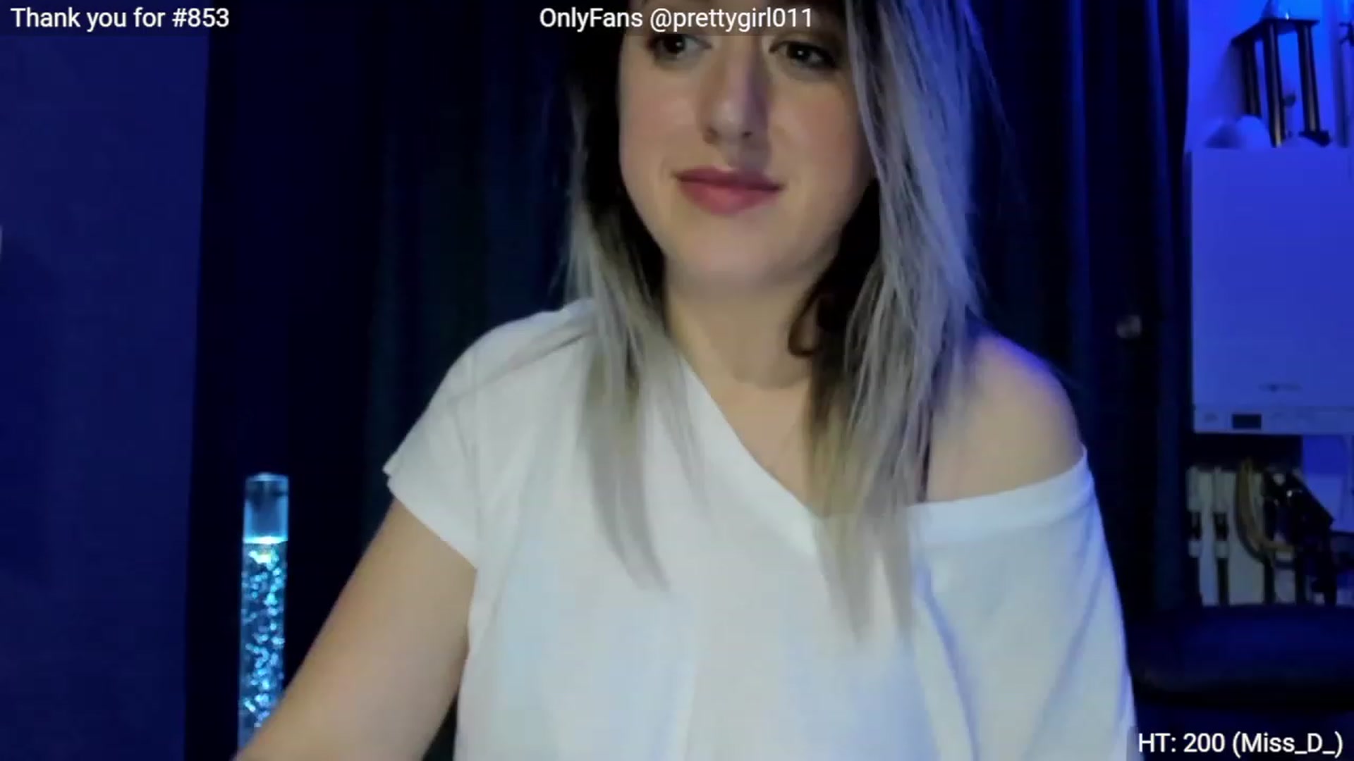 Gallery image thumbnail from SweetDelia_'s myfreecams stream on, 11/24/2022, 24:01 image 6 of 20
