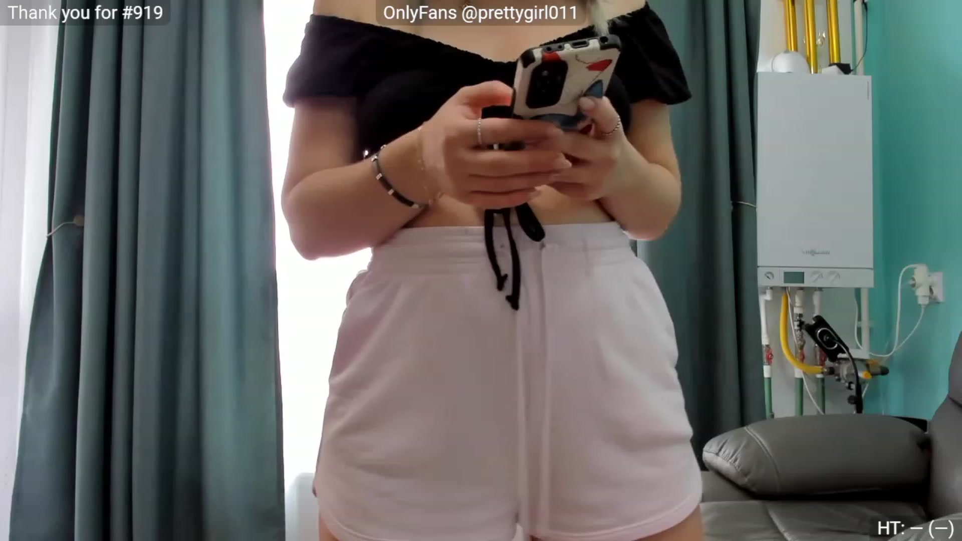 Gallery image thumbnail from SweetDelia_'s myfreecams stream on, 11/26/2022, 11:09 image 10 of 20