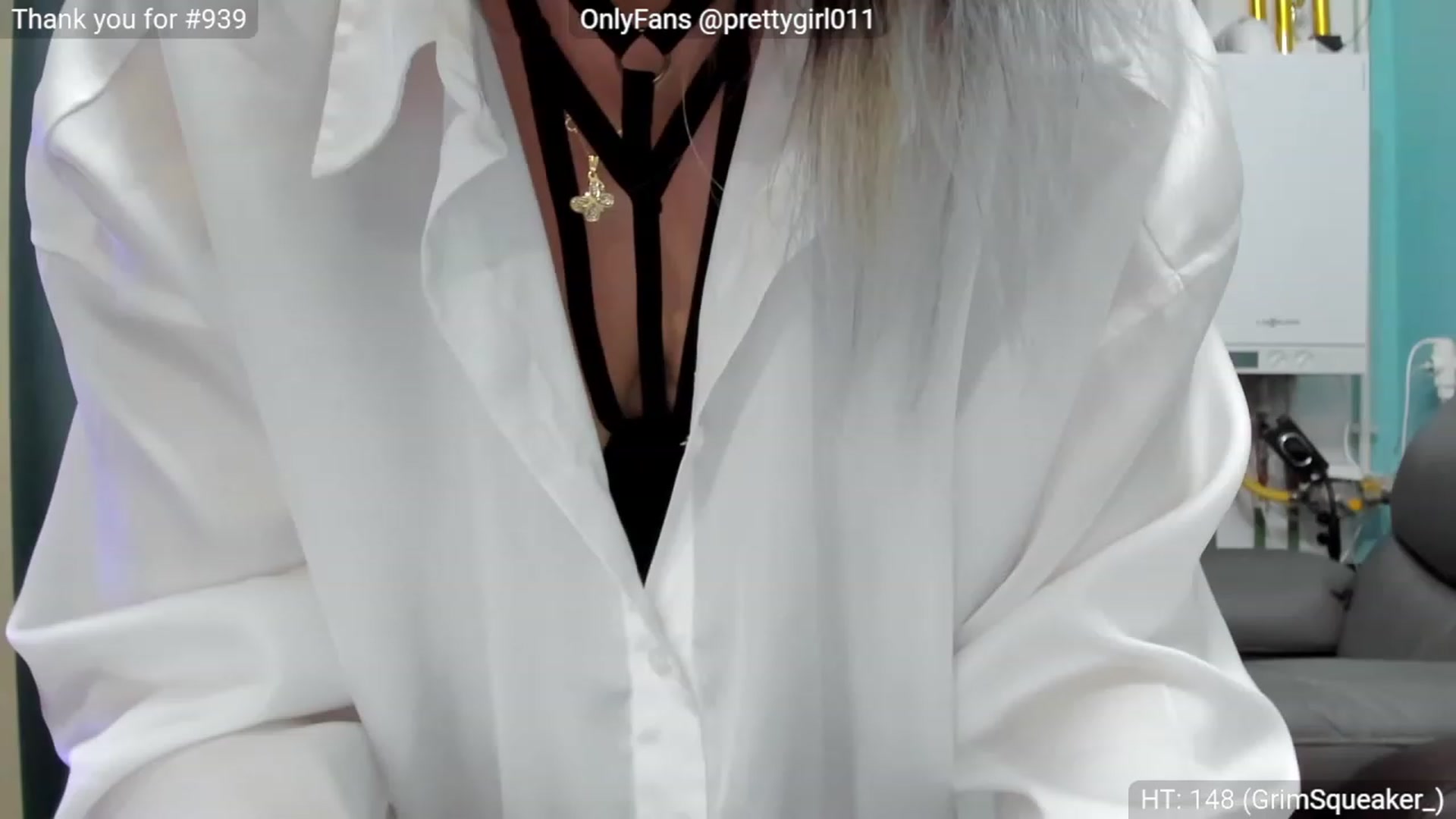 Gallery image thumbnail from SweetDelia_'s myfreecams stream on, 11/28/2022, 20:38 image 13 of 20
