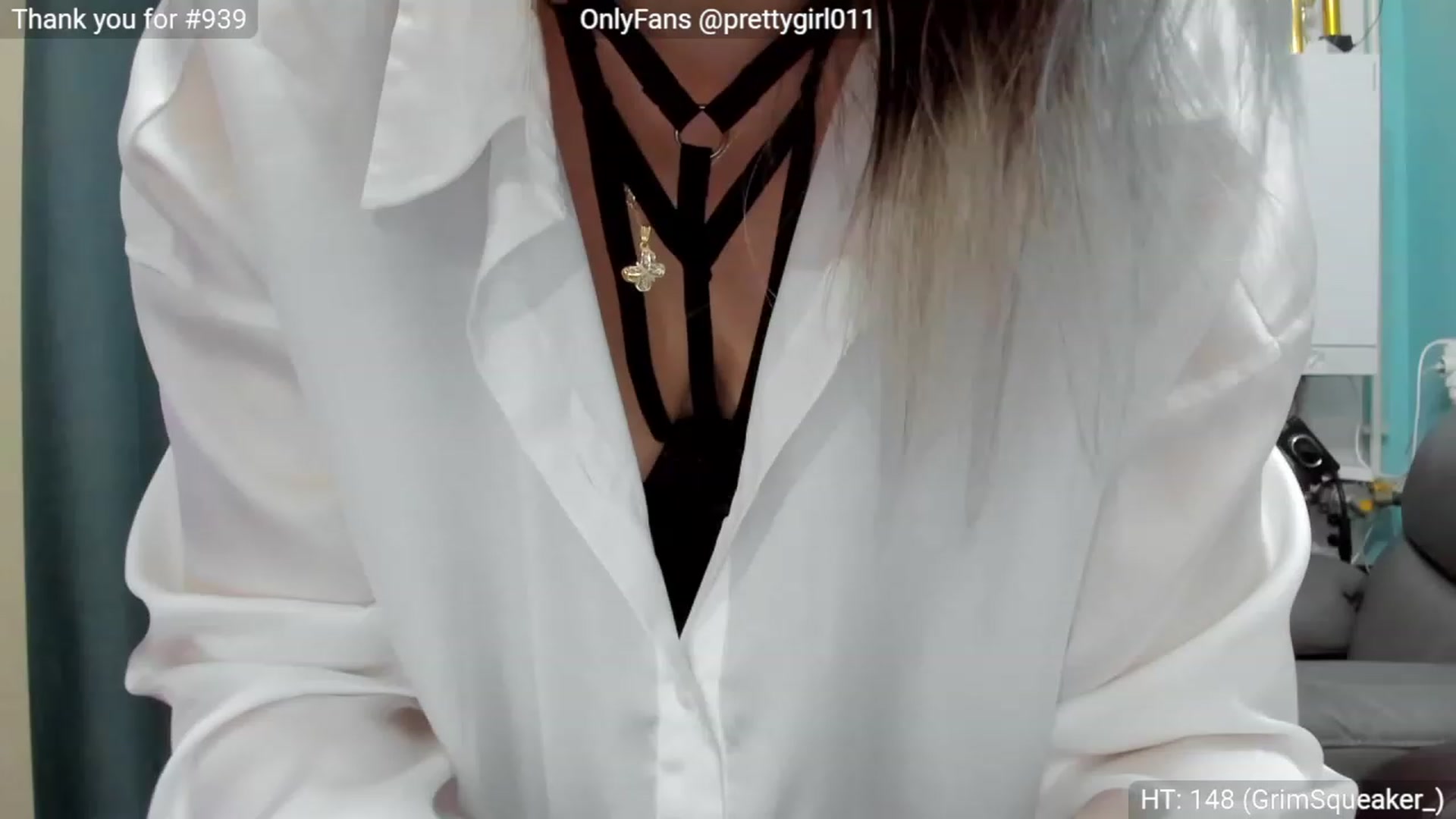 Gallery image thumbnail from SweetDelia_'s myfreecams stream on, 11/28/2022, 20:38 image 11 of 20