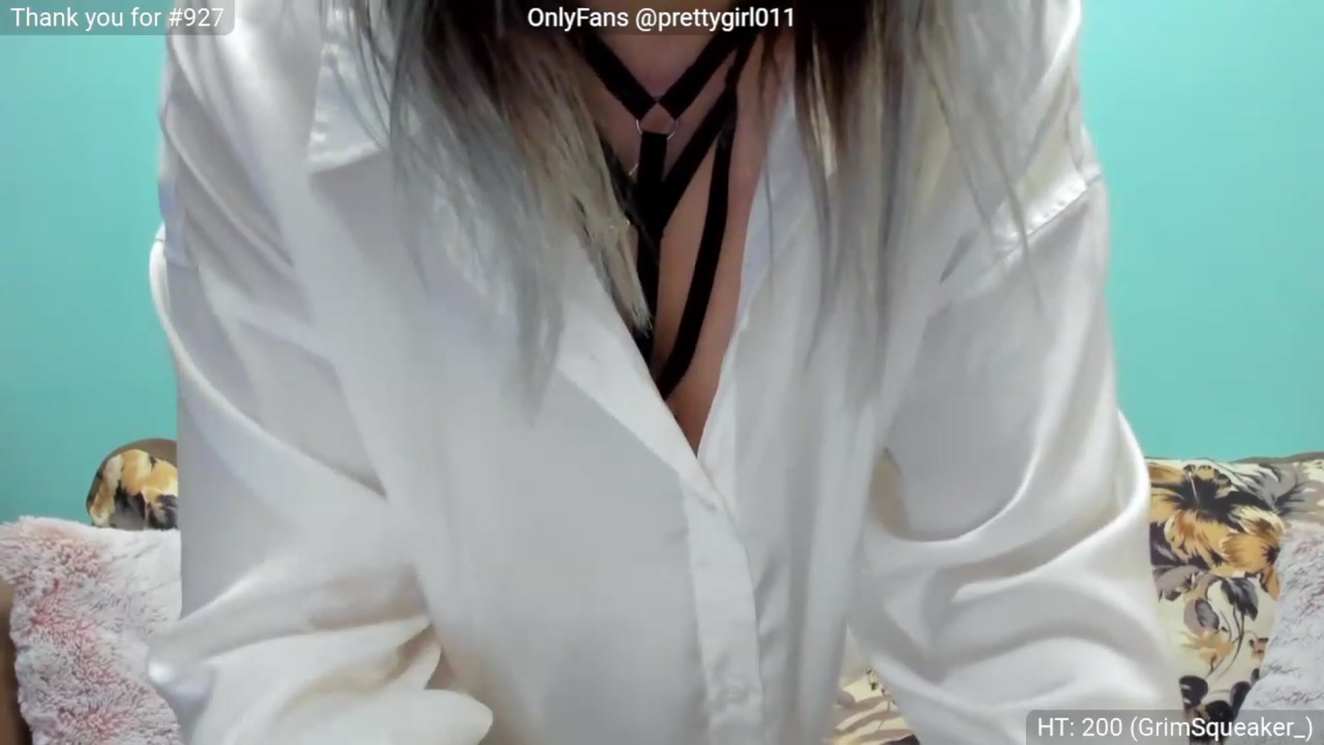 Gallery image thumbnail from SweetDelia_'s myfreecams stream on, 11/28/2022, 21:45 image 11 of 20