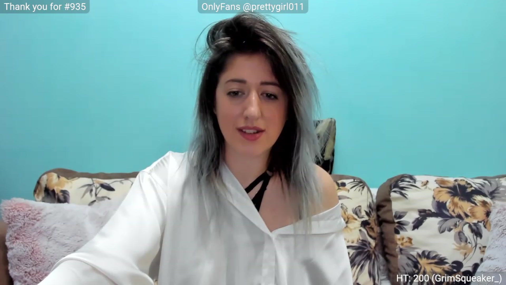Gallery image thumbnail from SweetDelia_'s myfreecams stream on, 11/28/2022, 21:45 image 4 of 20