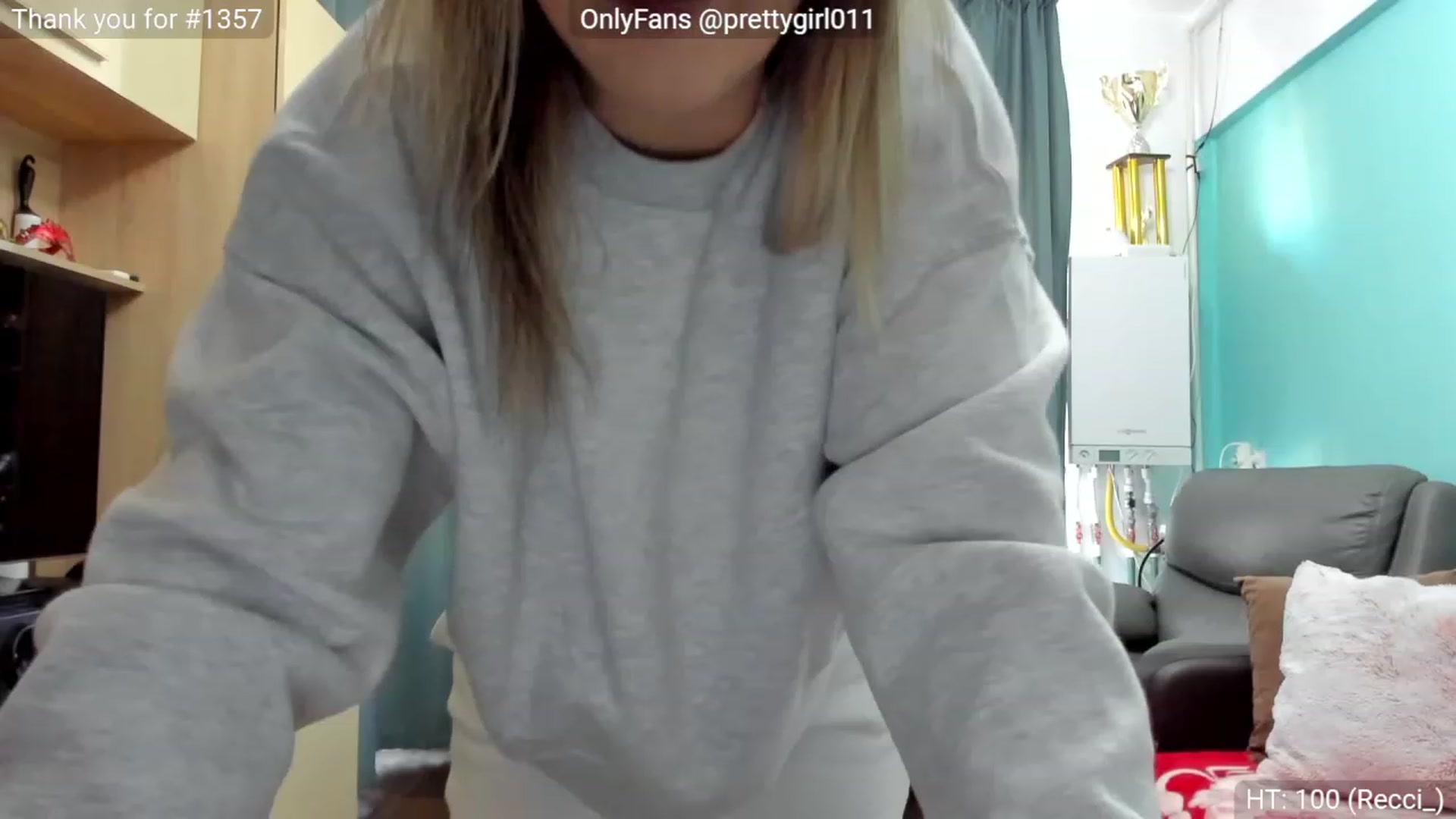 Gallery image thumbnail from SweetDelia_'s myfreecams stream on, 12/27/2022, 12:55 image 20 of 20
