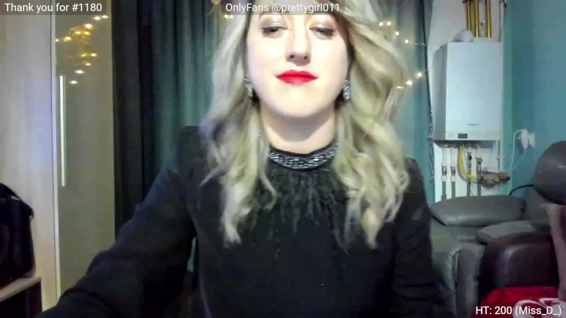 Gallery image thumbnail from SweetDelia_'s myfreecams stream on, 12/31/2022, 23:08 image 4 of 20