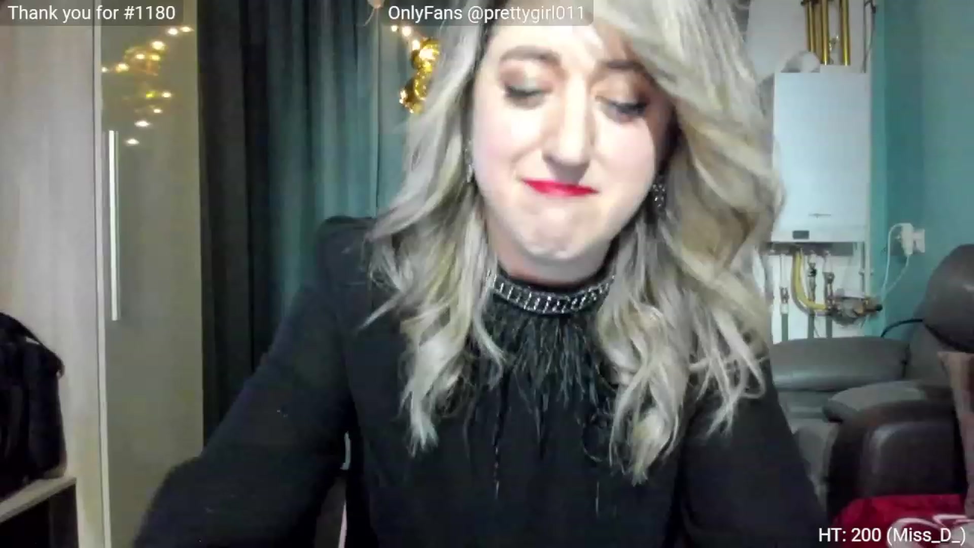 Gallery image thumbnail from SweetDelia_'s myfreecams stream on, 12/31/2022, 23:08 image 3 of 20