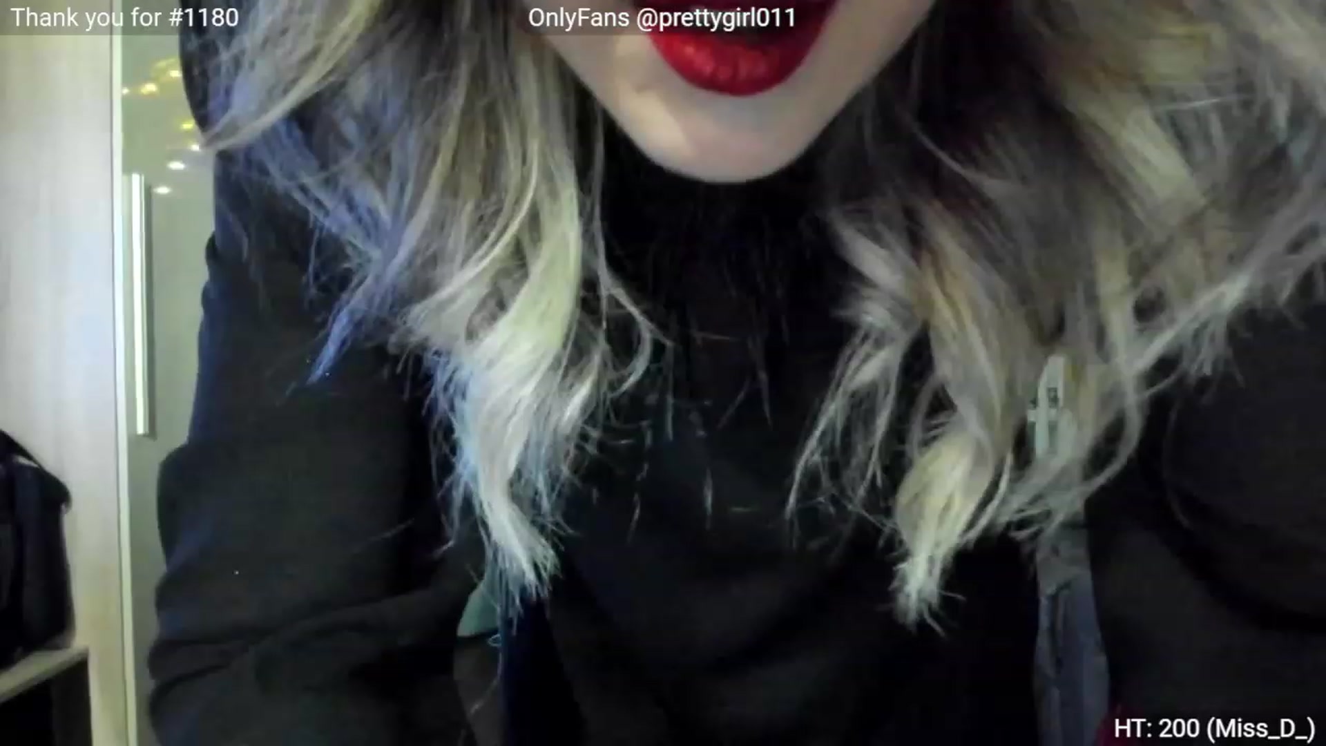 Gallery image thumbnail from SweetDelia_'s myfreecams stream on, 12/31/2022, 23:08 image 18 of 20