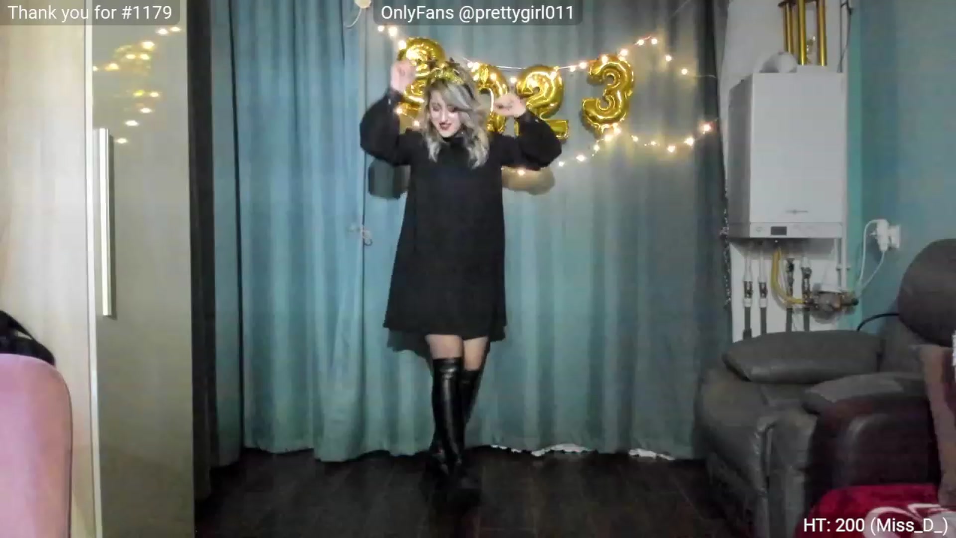 Gallery image thumbnail from SweetDelia_'s myfreecams stream on, 12/31/2022, 23:08 image 10 of 20