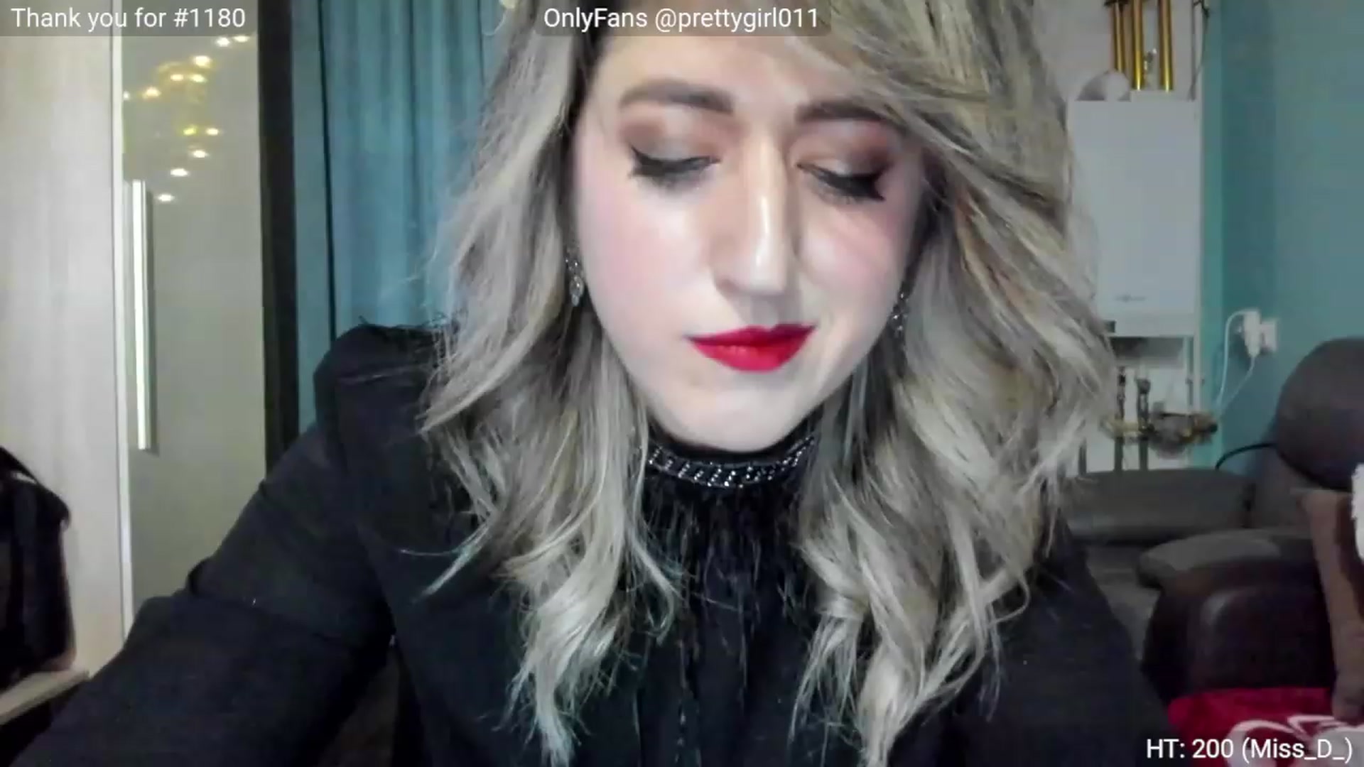 Gallery image thumbnail from SweetDelia_'s myfreecams stream on, 12/31/2022, 23:08 image 16 of 20