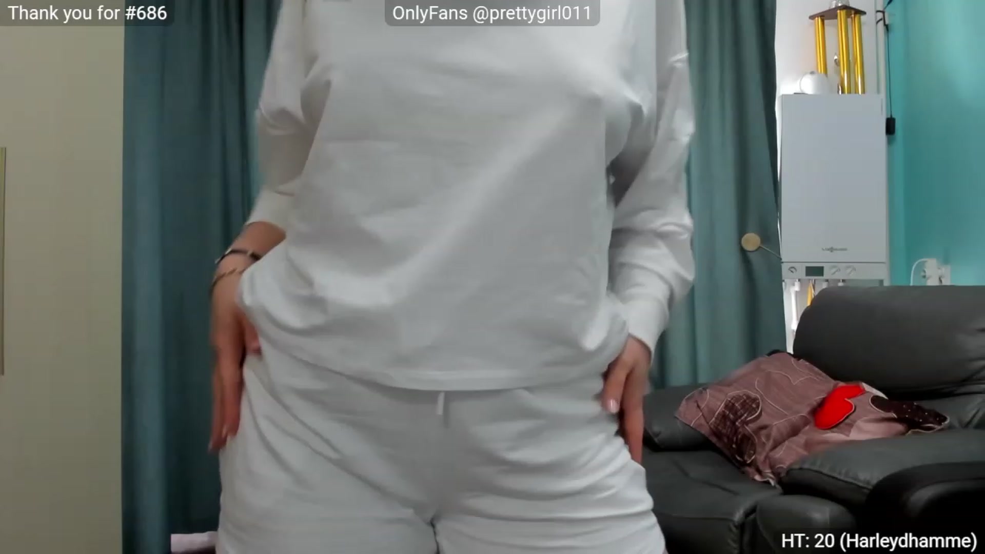 Gallery image thumbnail from SweetDelia_'s myfreecams stream on, 02/07/2023, 13:47 image 17 of 20