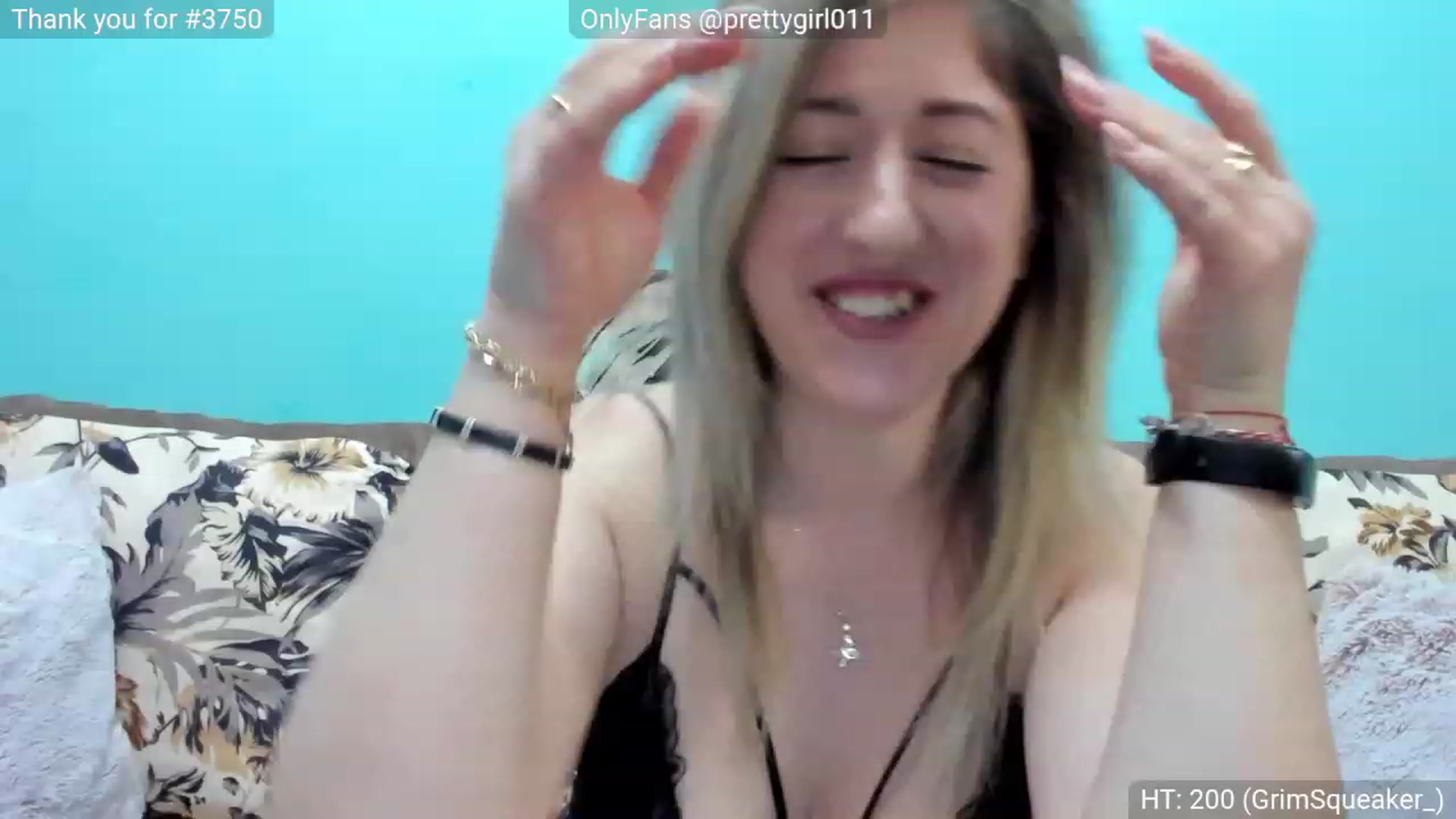 Gallery image thumbnail from SweetDelia_'s myfreecams stream on, 03/03/2023, 14:15 image 4 of 20