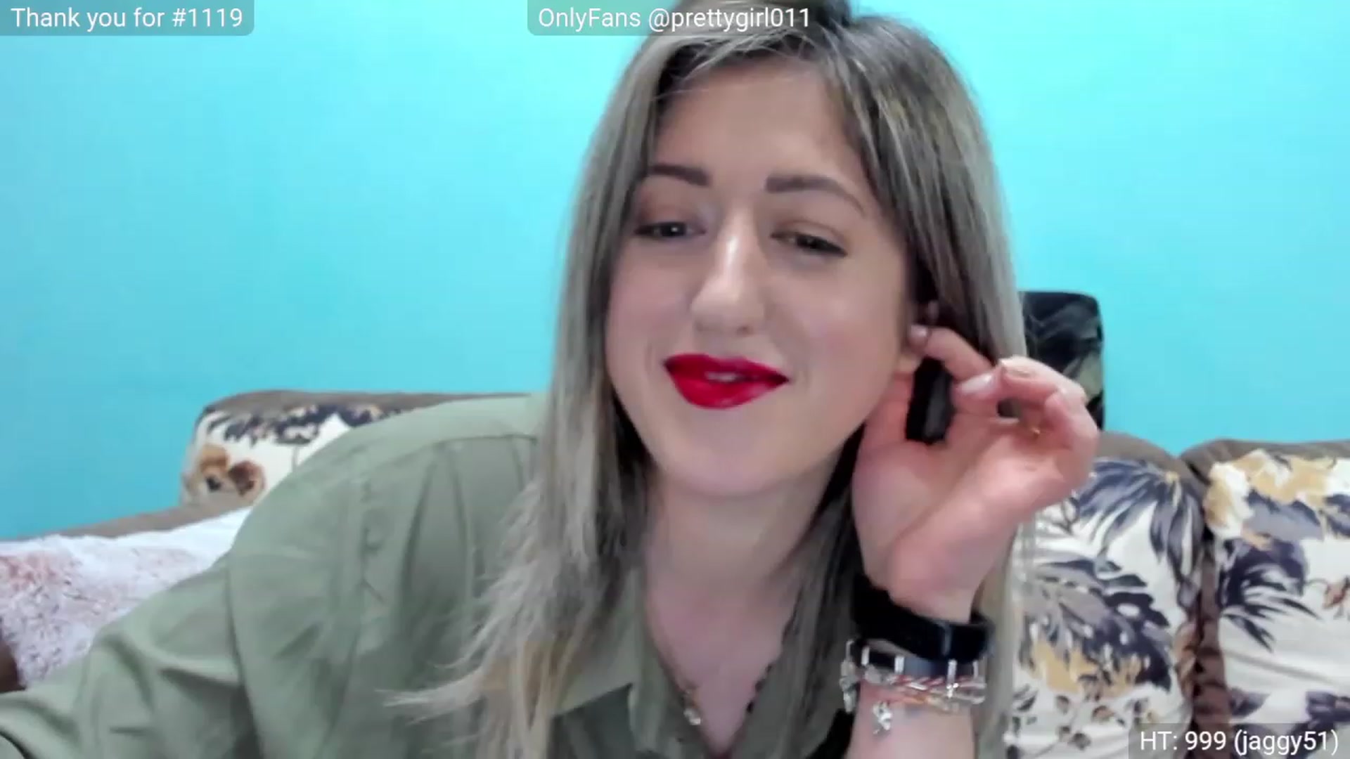 Gallery image thumbnail from SweetDelia_'s myfreecams stream on, 03/28/2023, 12:11 image 15 of 20