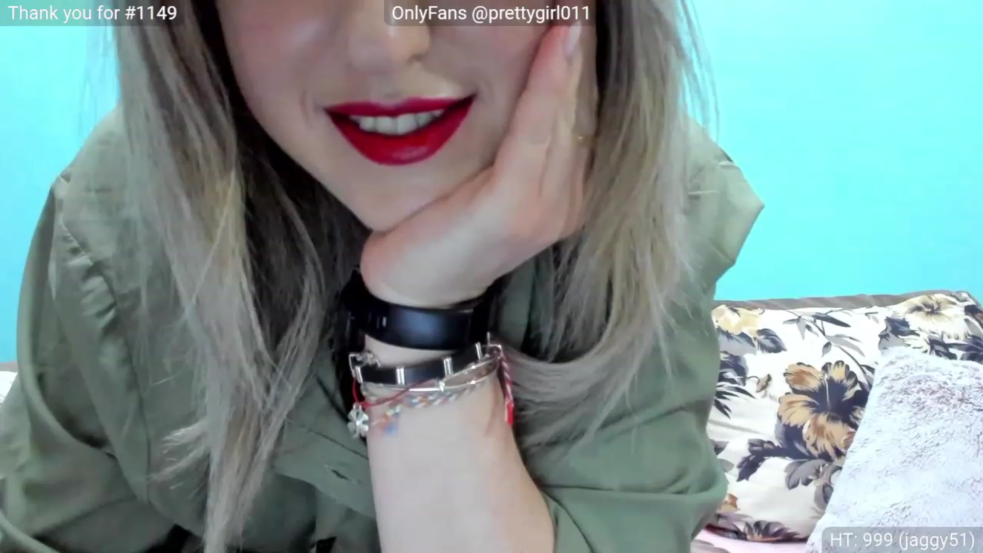 Gallery image thumbnail from SweetDelia_'s myfreecams stream on, 03/28/2023, 12:11 image 2 of 20