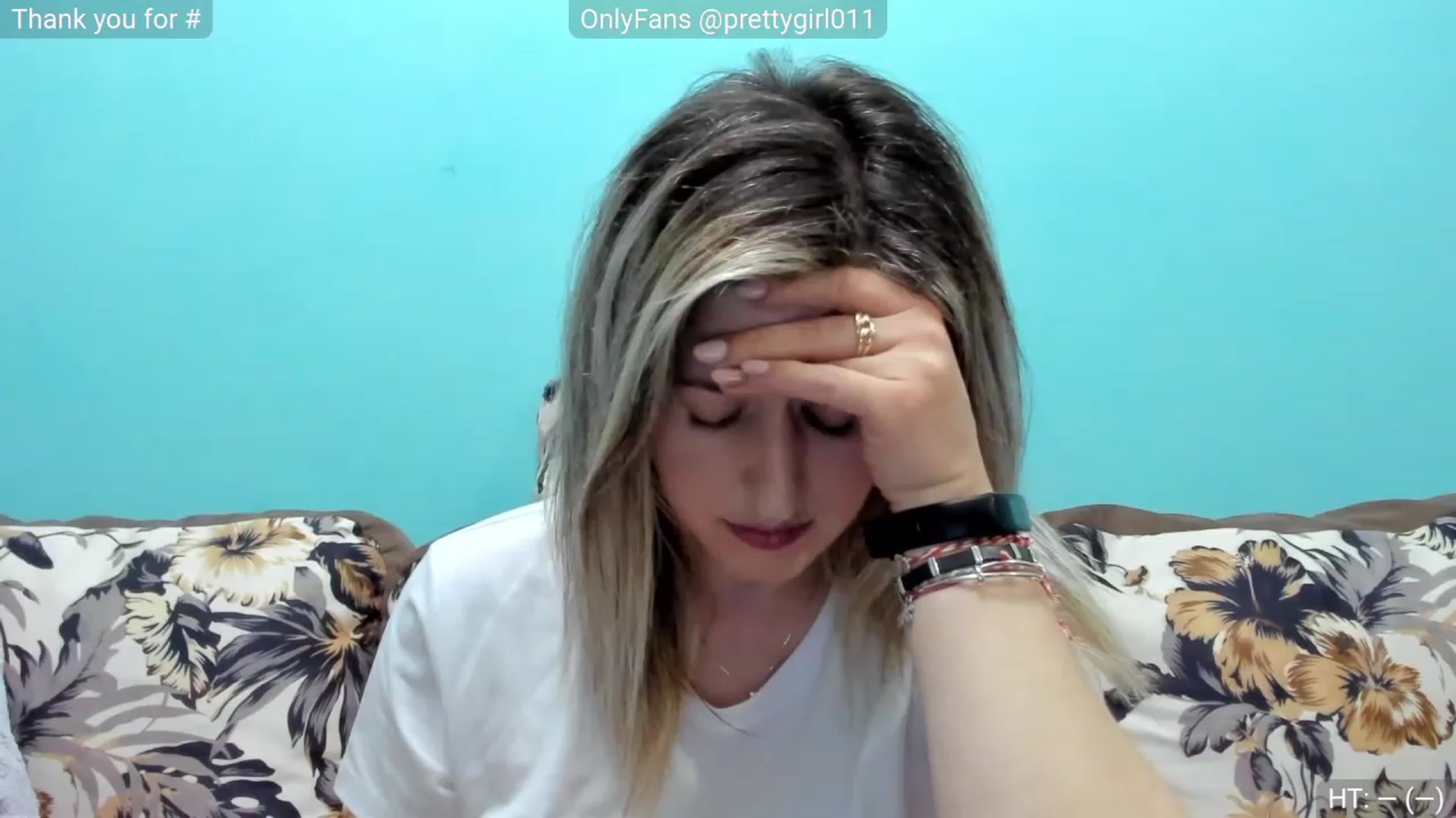Gallery image thumbnail from SweetDelia_'s myfreecams stream on, 04/03/2023, 13:13 image 13 of 20