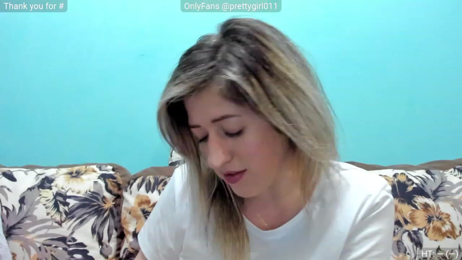Gallery image thumbnail from SweetDelia_'s myfreecams stream on, 04/03/2023, 13:13 image 17 of 20