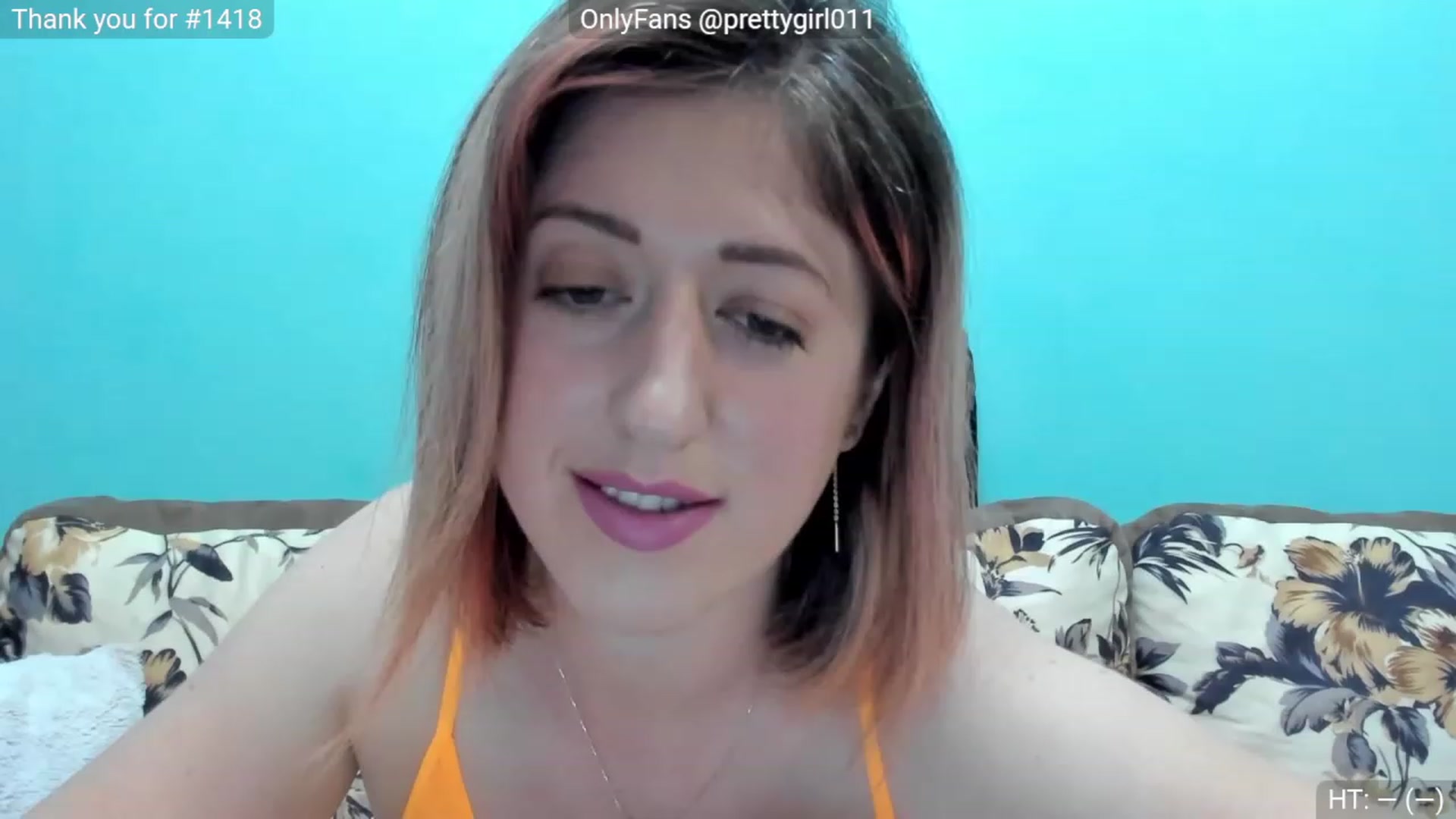 Gallery image thumbnail from SweetDelia_'s myfreecams stream on, 05/22/2023, 15:23 image 14 of 20