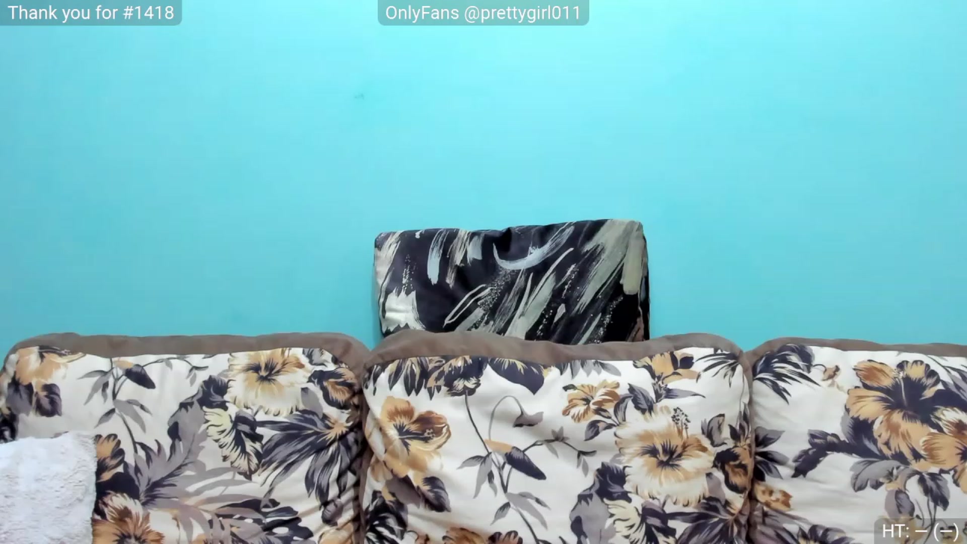 Gallery image thumbnail from SweetDelia_'s myfreecams stream on, 05/22/2023, 15:23 image 9 of 20
