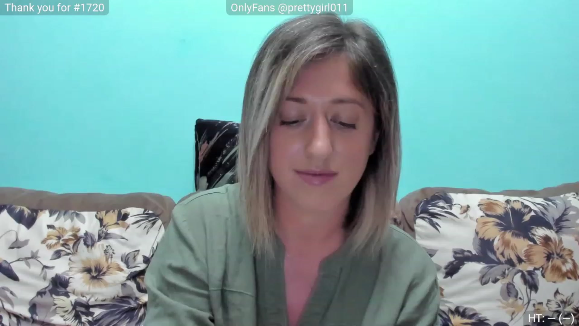 Gallery image thumbnail from SweetDelia_'s myfreecams stream on, 06/19/2023, 15:54 image 3 of 20