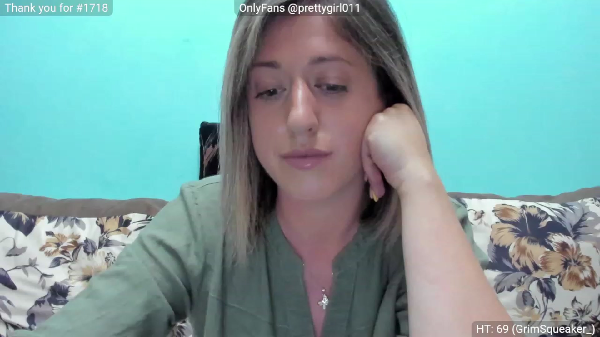 Gallery image thumbnail from SweetDelia_'s myfreecams stream on, 06/19/2023, 16:37 image 19 of 20