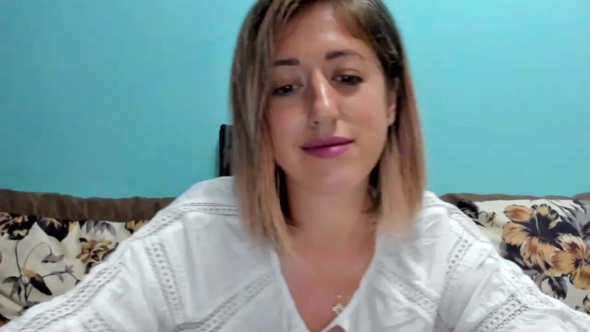 Gallery image thumbnail from SweetDelia_'s myfreecams stream on, 06/24/2023, 16:55 image 16 of 20