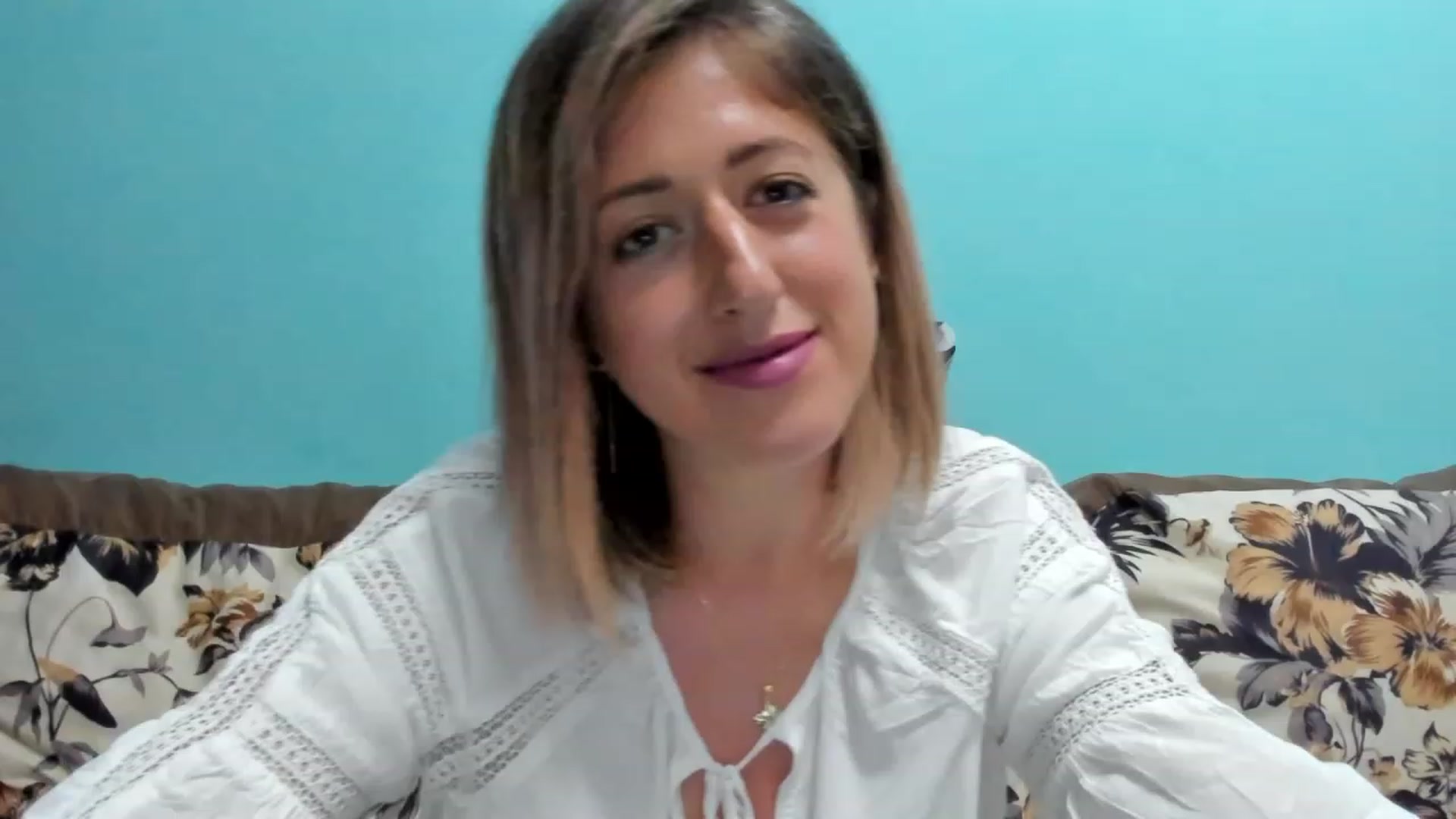 Gallery image thumbnail from SweetDelia_'s myfreecams stream on, 06/24/2023, 16:55 image 18 of 20