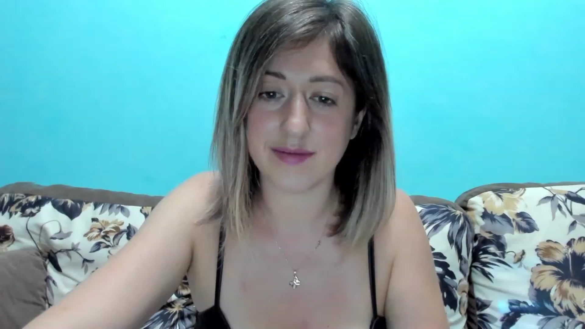 Gallery image thumbnail from SweetDelia_'s myfreecams stream on, 09/04/2023, 23:12 image 9 of 20
