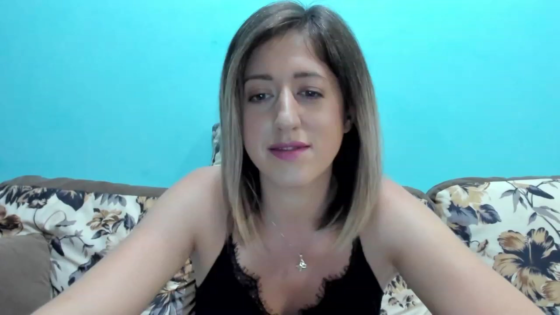 Gallery image thumbnail from SweetDelia_'s myfreecams stream on, 09/05/2023, 17:50 image 1 of 20