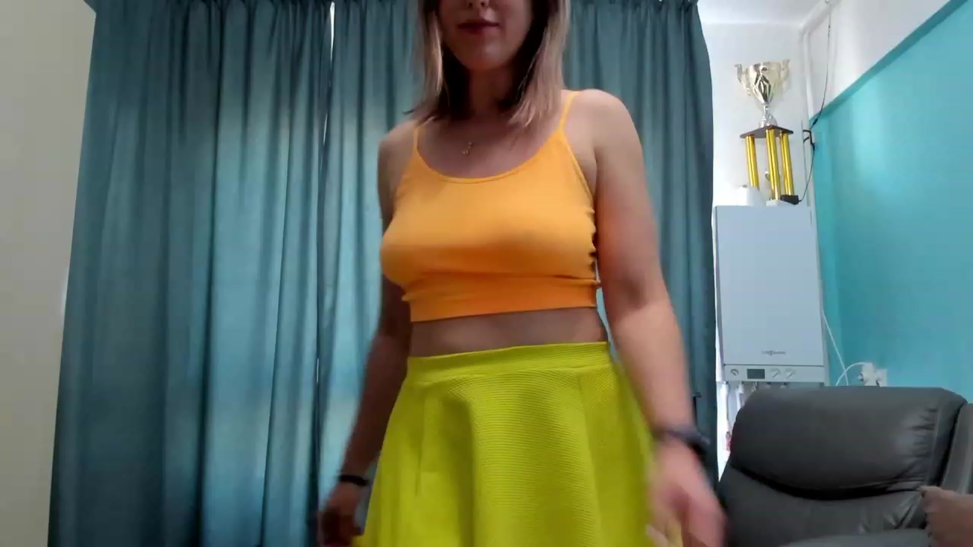 Gallery image thumbnail from SweetDelia_'s myfreecams stream on, 09/12/2023, 12:17 image 16 of 20