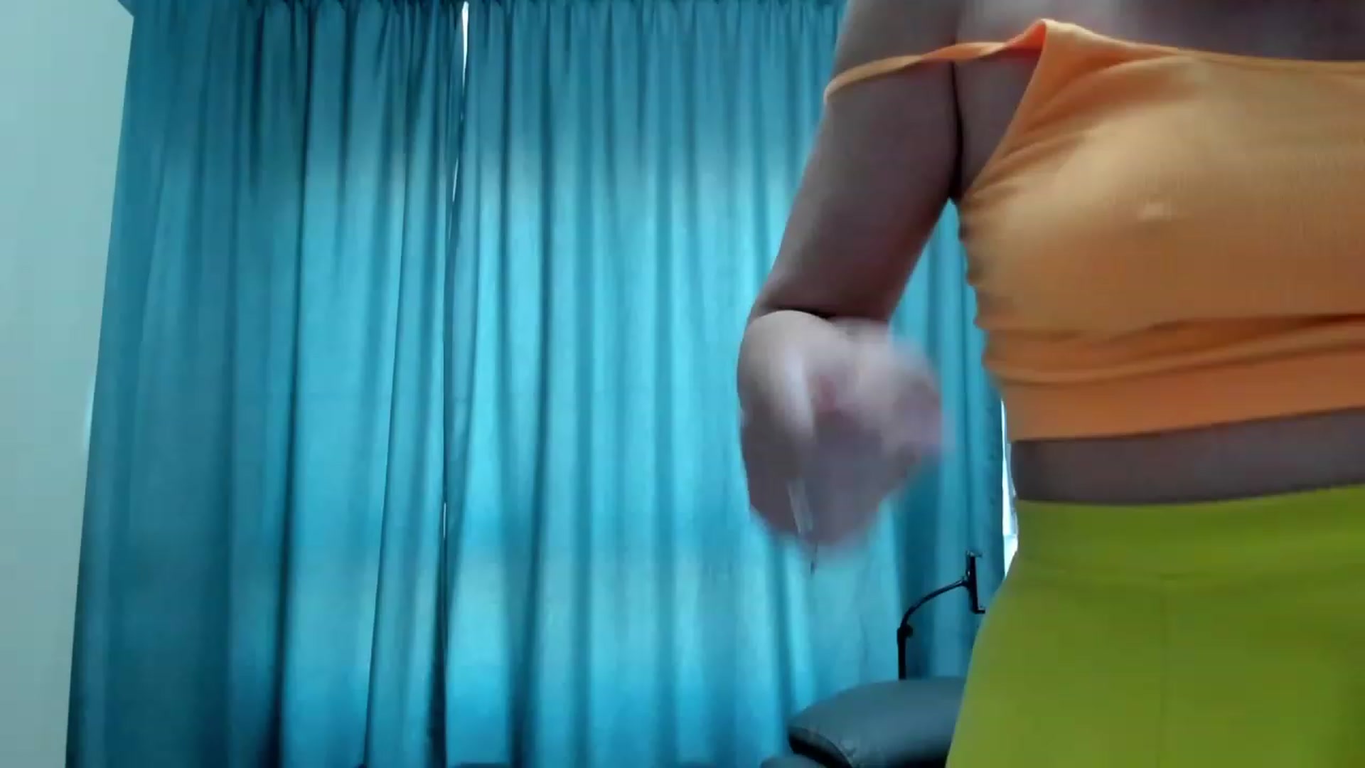 Gallery image thumbnail from SweetDelia_'s myfreecams stream on, 09/12/2023, 12:17 image 18 of 20