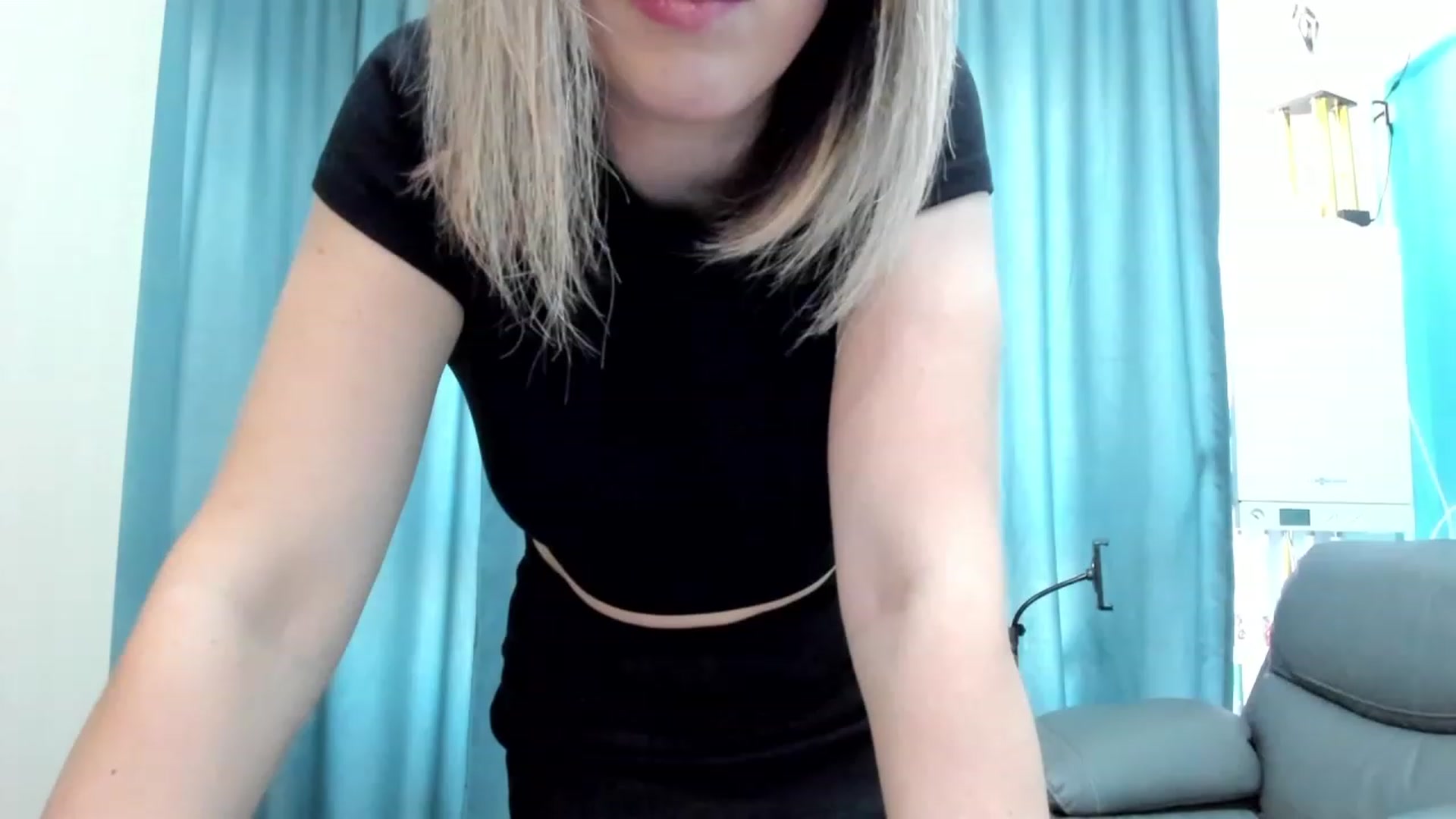 Gallery image thumbnail from SweetDelia_'s myfreecams stream on, 09/13/2023, 11:04 image 4 of 20